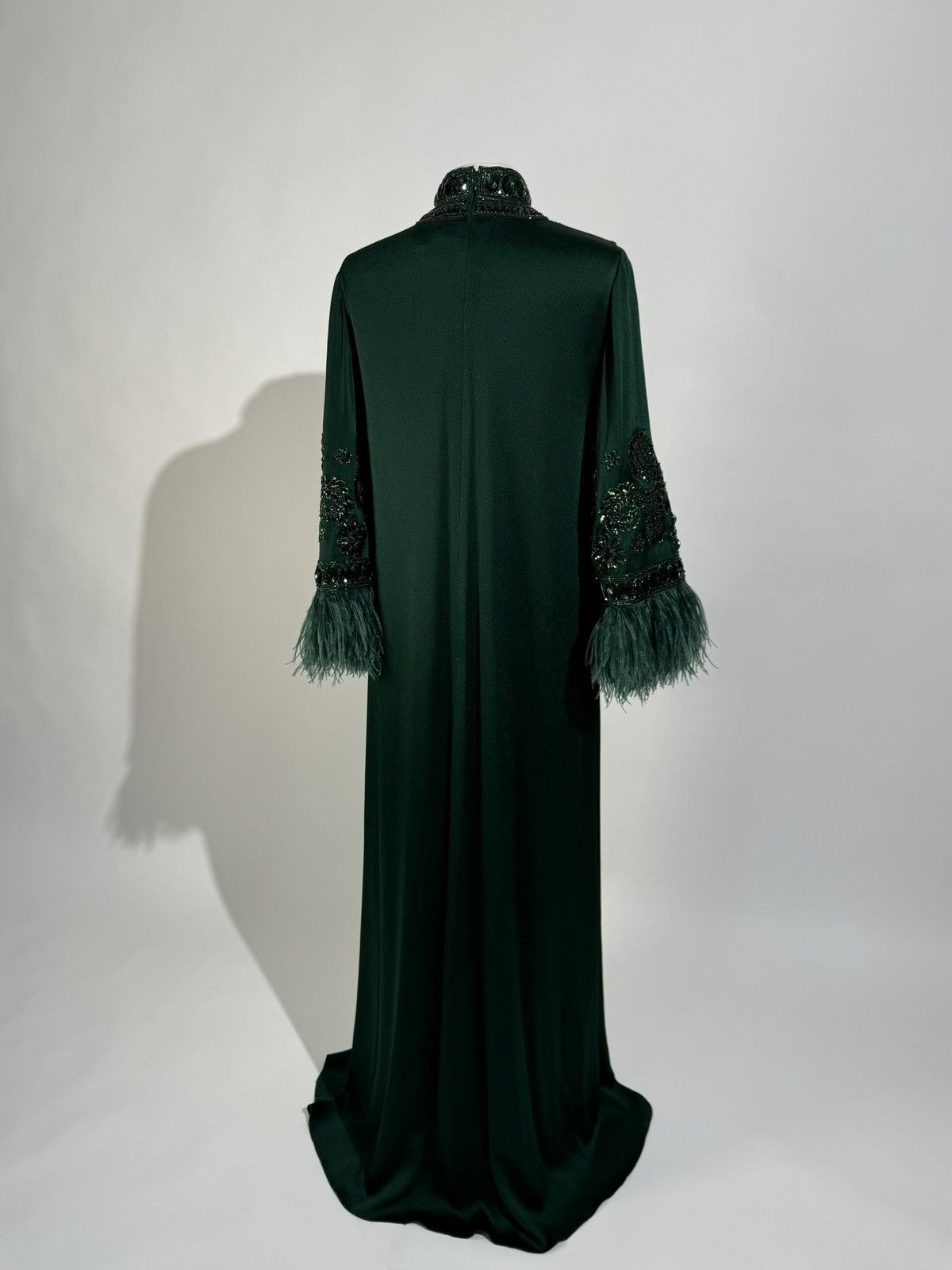 Other US 8 Andrew GN Crystal-Embellished Feather-Trim Gown Size M / US 6-8 / IT 42-44 - 8 Thumbnail