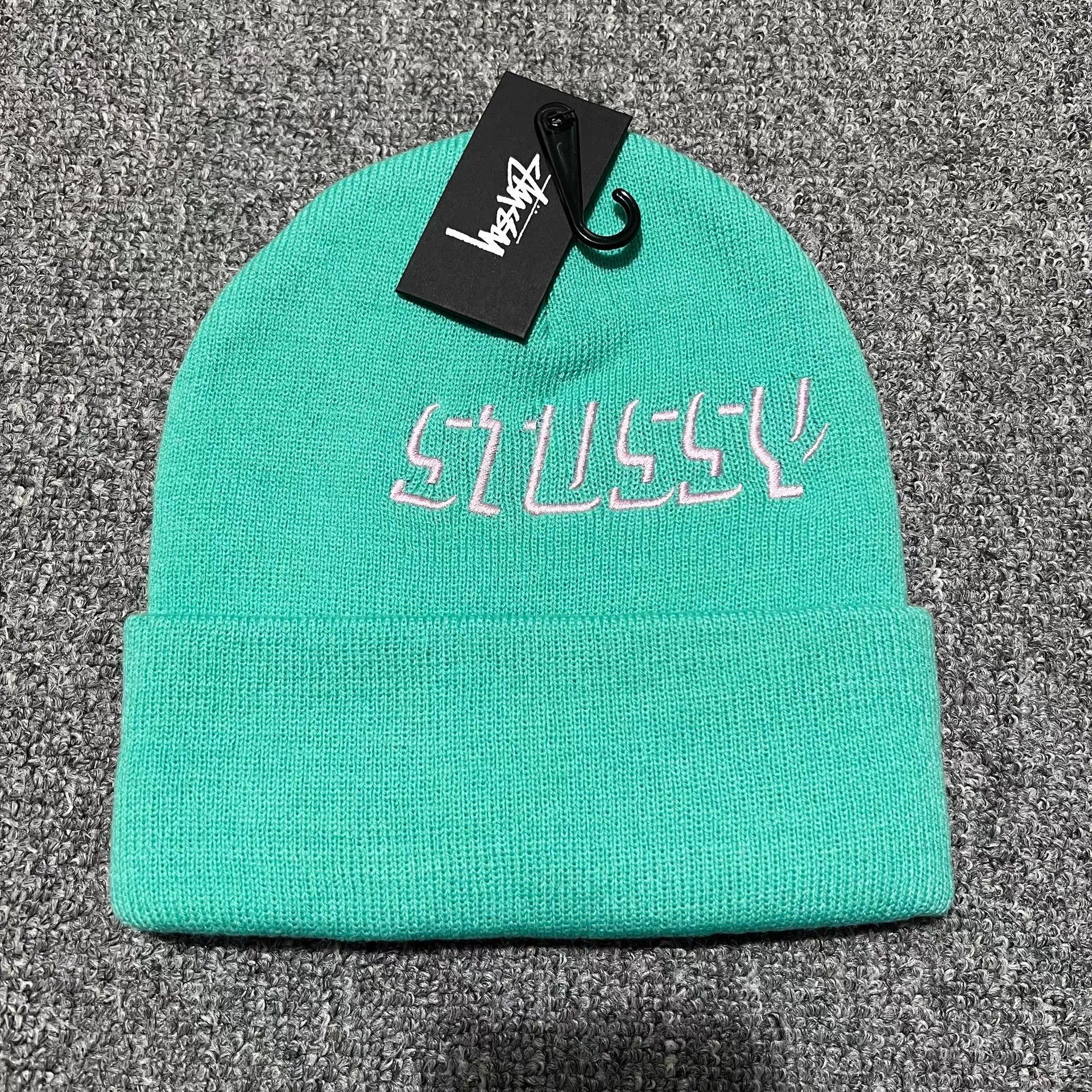 Stussy Stussy three-dimensional embroidered logo knit beanie Q7 Size ONE SIZE - 2 Thumbnail