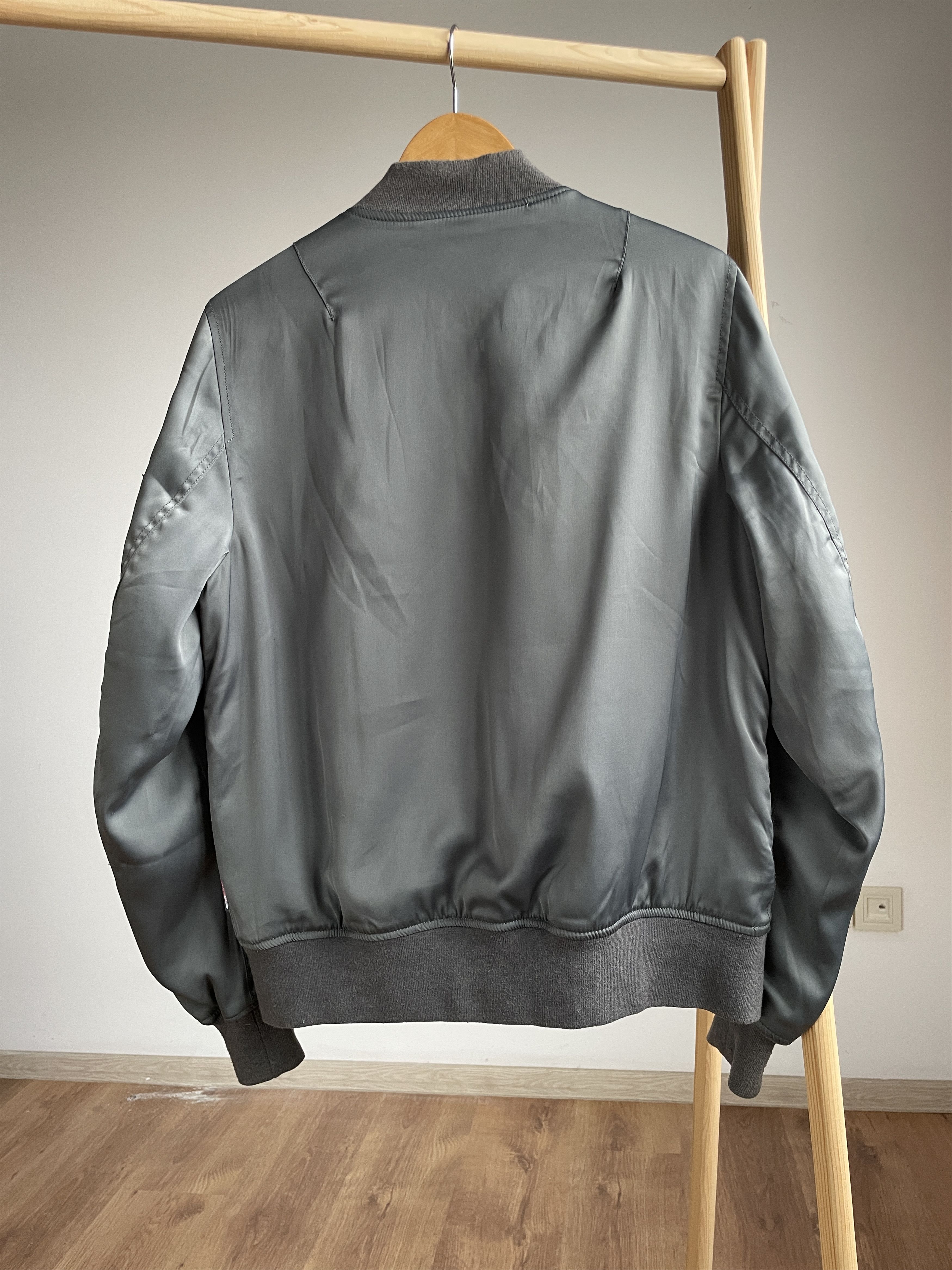 izzue Izzue Reversible Quilted Military Flight Bomber Size 4 Size US M / EU 48-50 / 2 - 2 Thumbnail