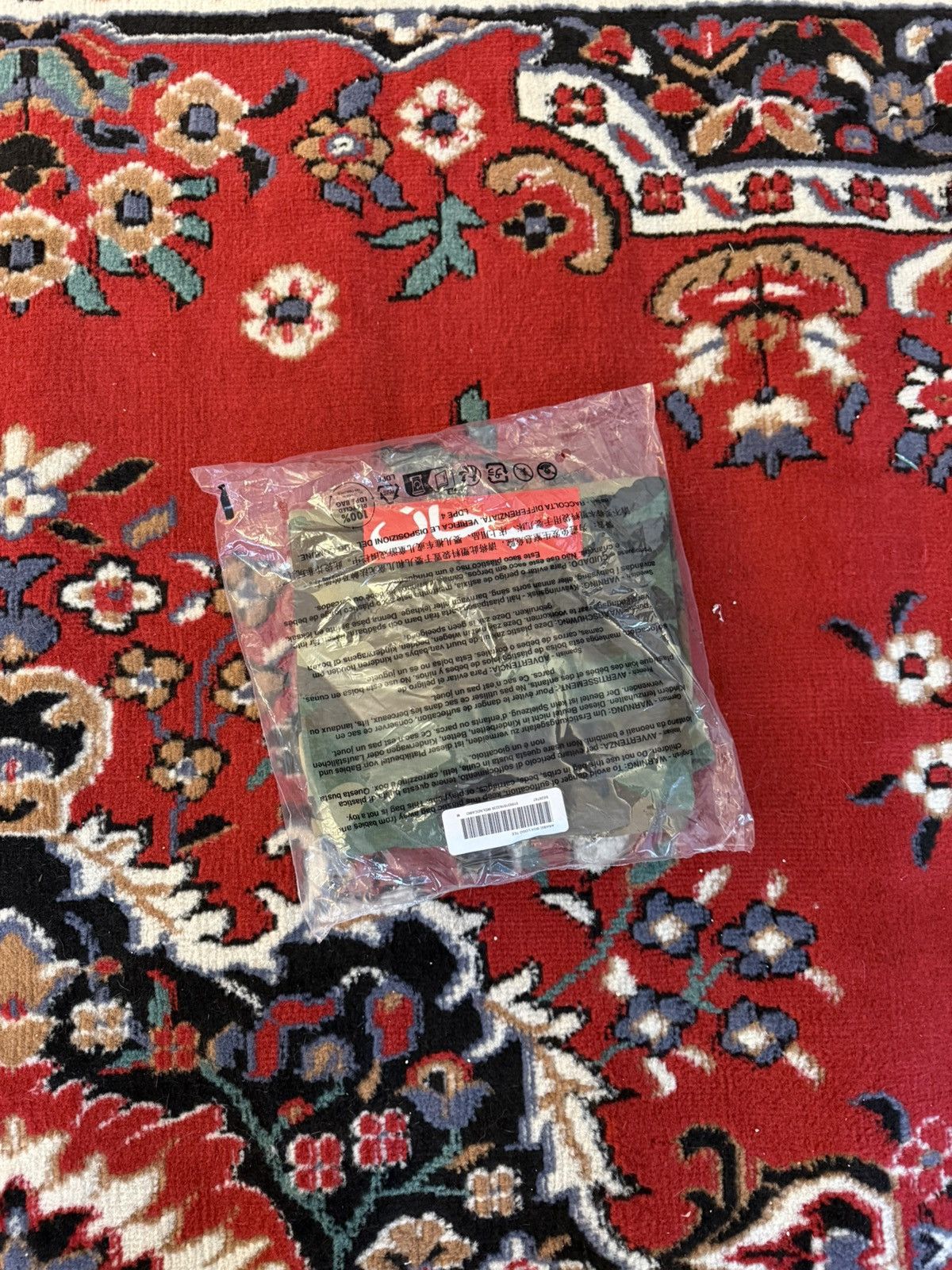 Supreme Arabic box logo Size US M / EU 48-50 / 2 - 1 Thumbnail
