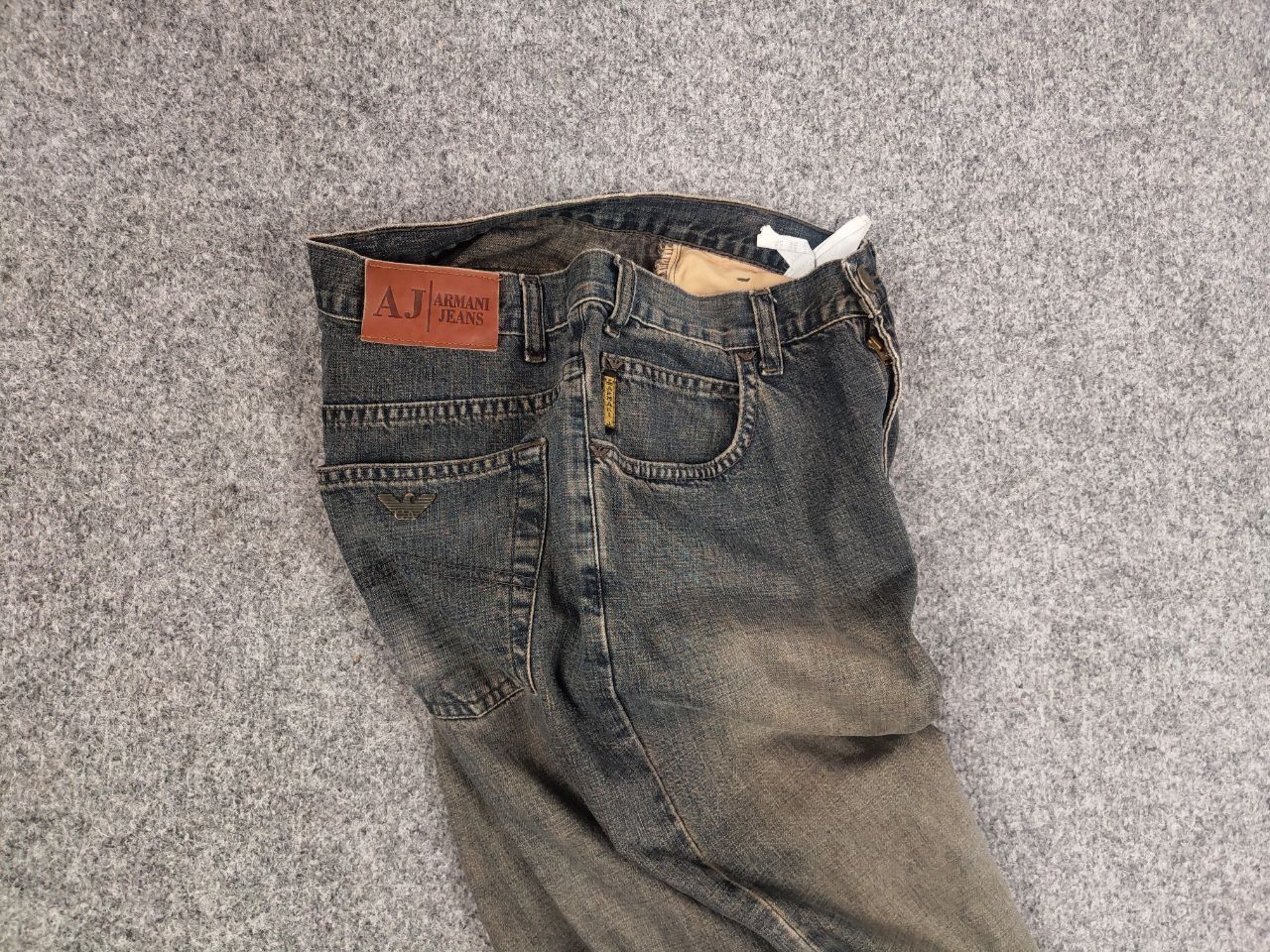 Giorgio Armani Rare Vintage Giorgio Armani Logo Dark Faded Denim Jeans Size US 32 / EU 48 - 13 Thumbnail