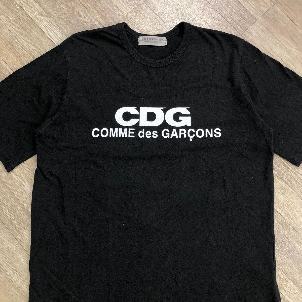Comme des Garcons AD2013 Comme Des Garçons CDG Iconic Logo CDG Tshirt Size US L / EU 52-54 / 3 - 2 Thumbnail