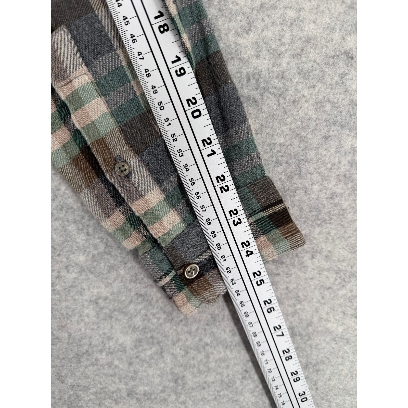 7 For All Mankind NWOT 7 For All Mankind Twill Check Long Sleeve Button Down Size US S / EU 44-46 / 1 - 9 Thumbnail