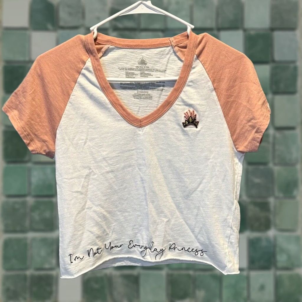 Disney Disney Women's Princess Cropped Top White Size S Size S / US 4 / IT 40 - 1 Thumbnail