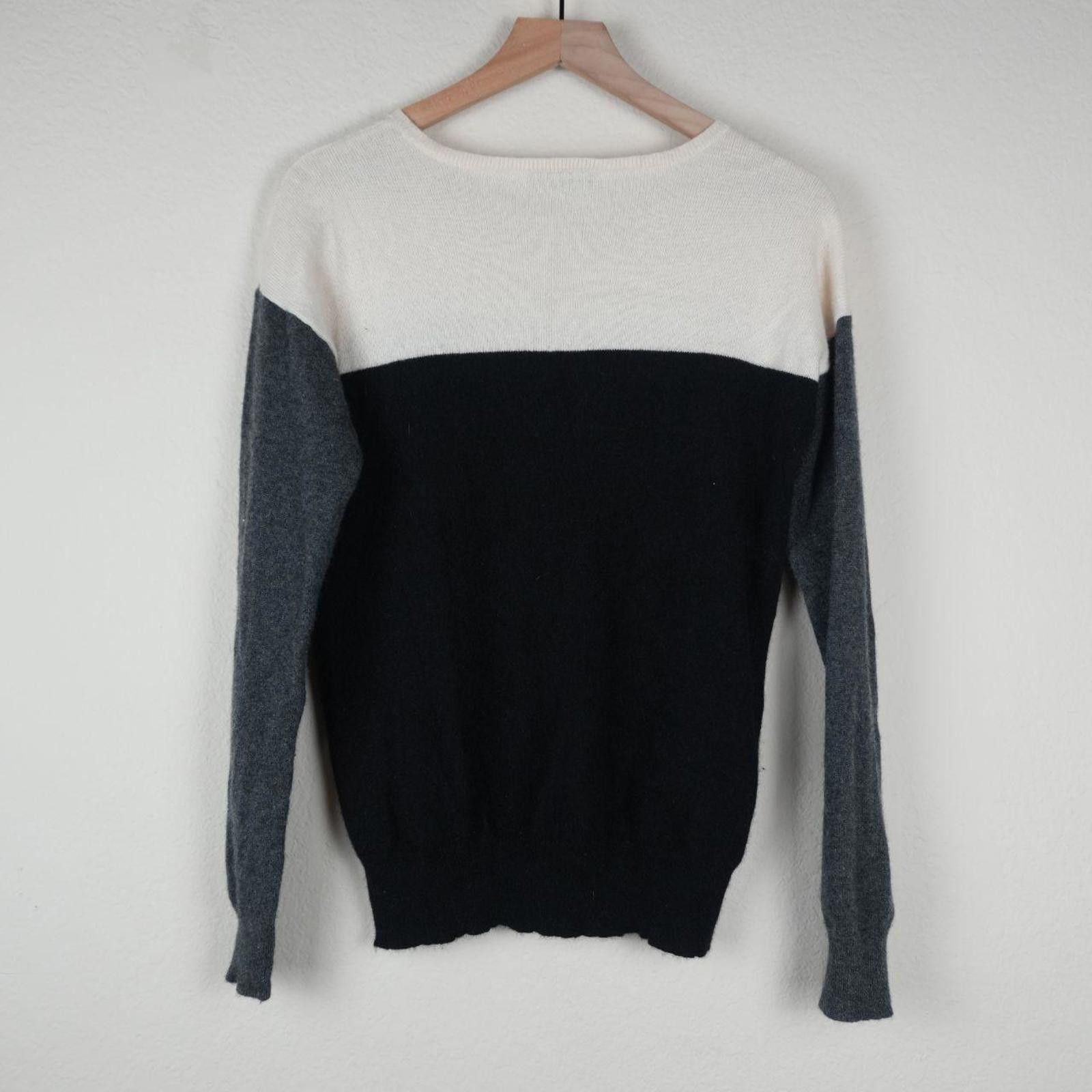 Charter Club Charter Club Sweater Women's L Black Cream Cashmere Luxury Size L / US 10 / IT 46 - 3 Thumbnail