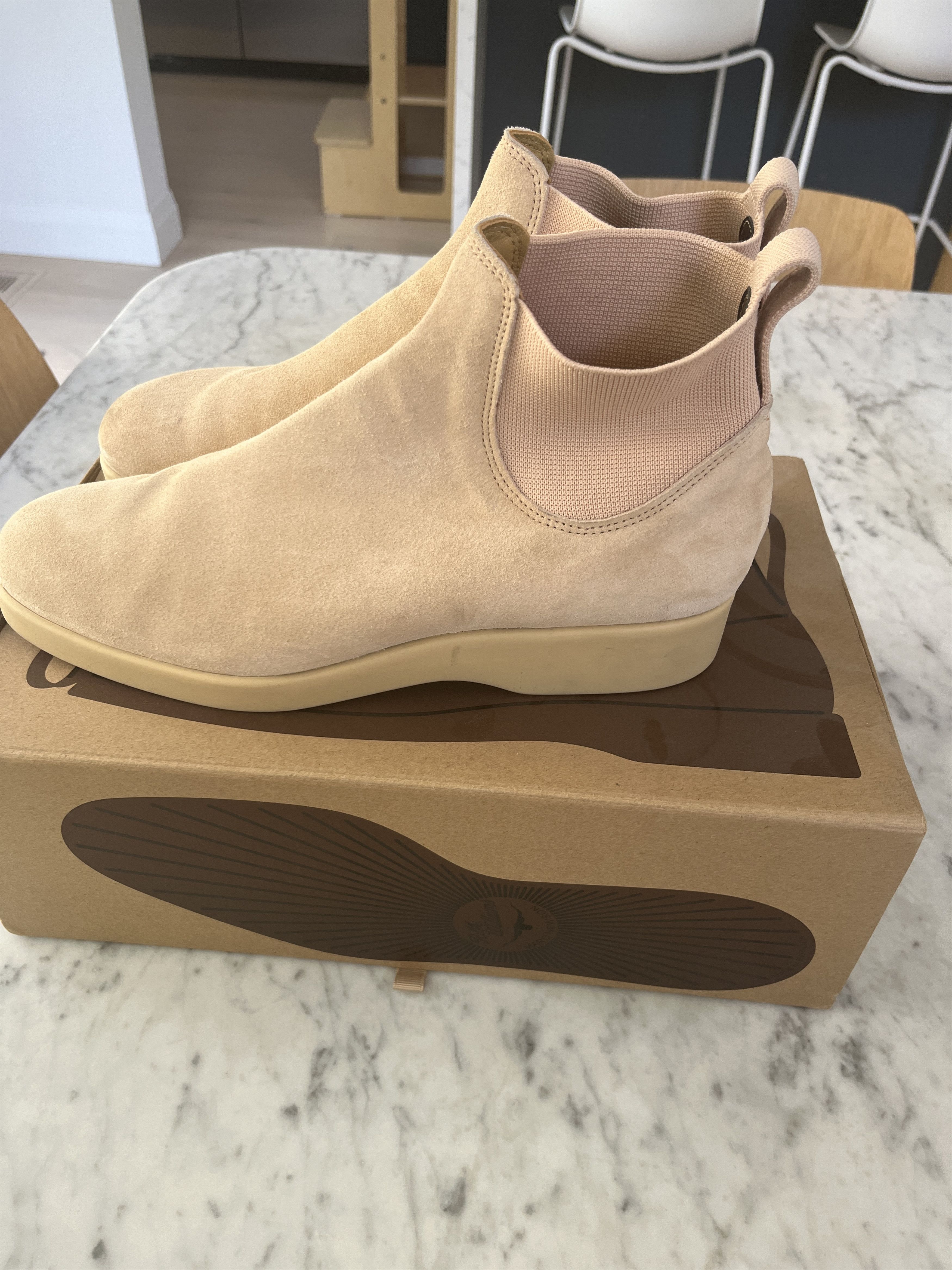 image of Rm Williams Yard Boot 365 Marc Newson Suede Quartz Size 13, Men's