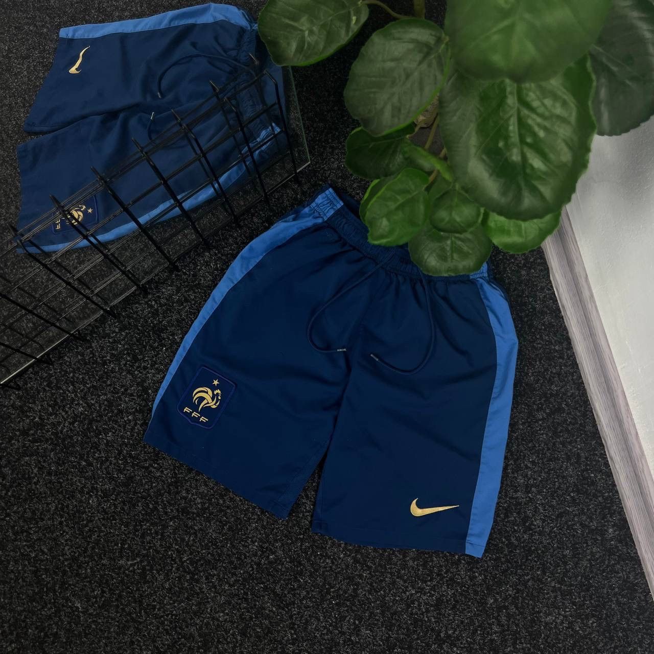 Nike Nike France Shorts football jersey y2k blokecore swoosh mini Size US 32 / EU 48 - 1 Thumbnail