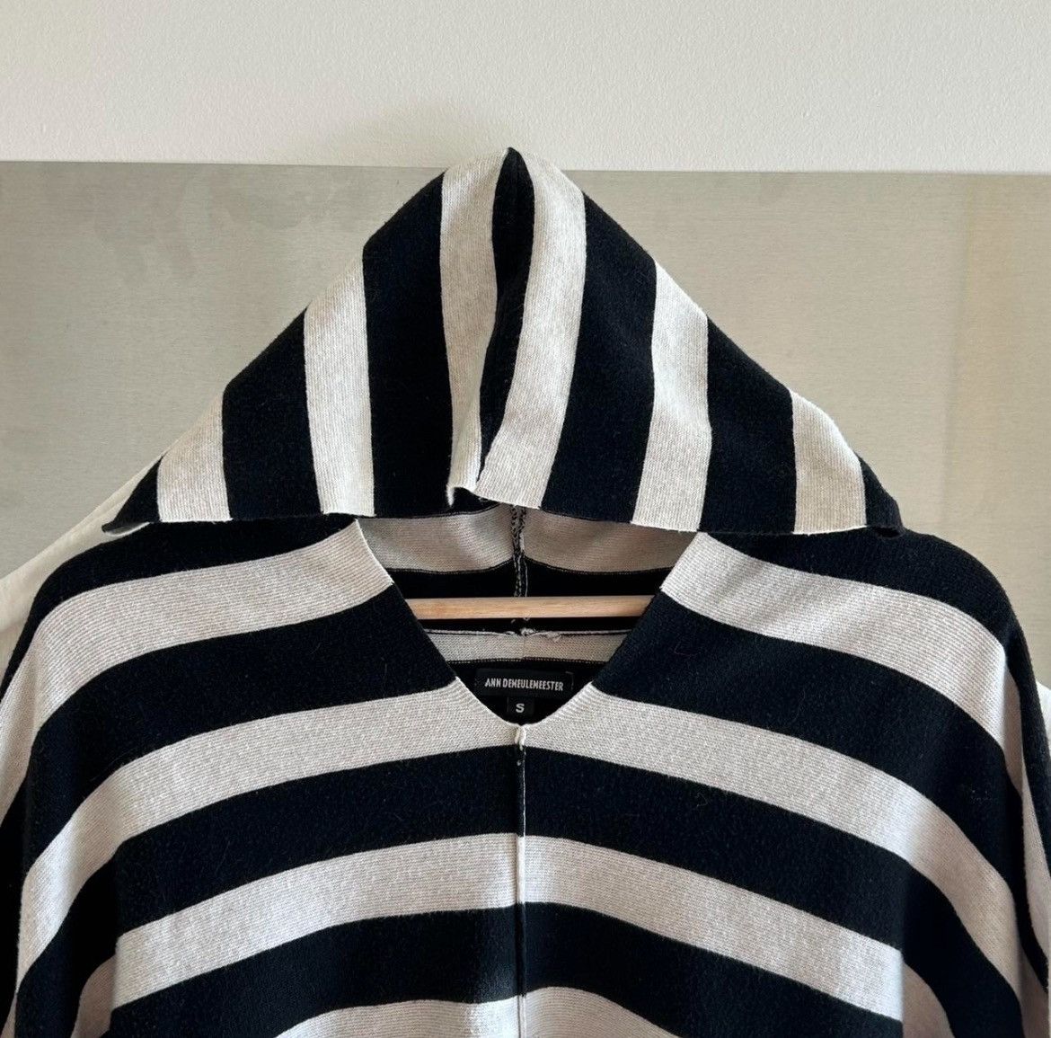Ann Demeulemeester 2006 ANN D HOODY Size S / US 4 / IT 40 - 6 Thumbnail