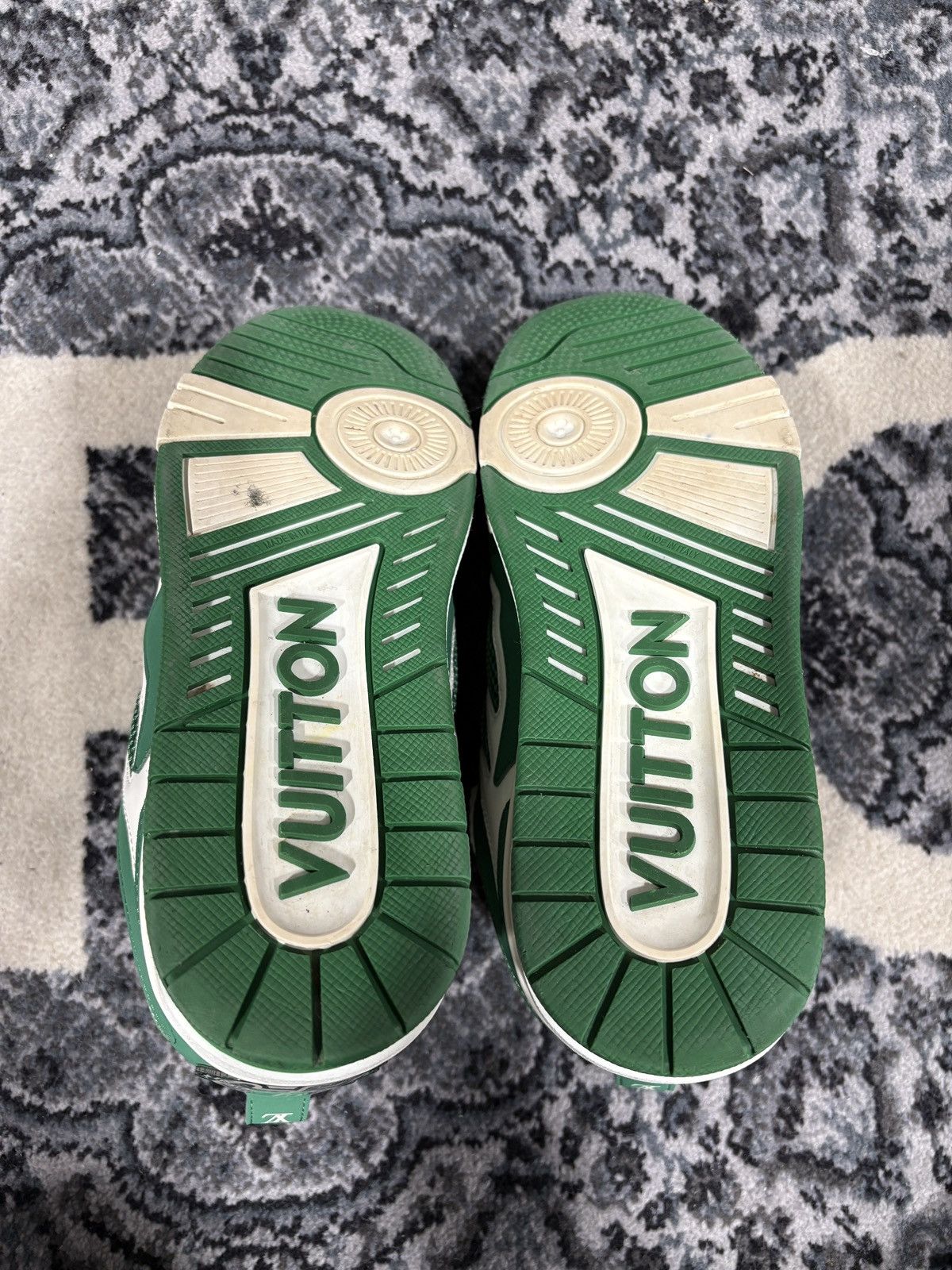 Louis Vuitton skates size 9US