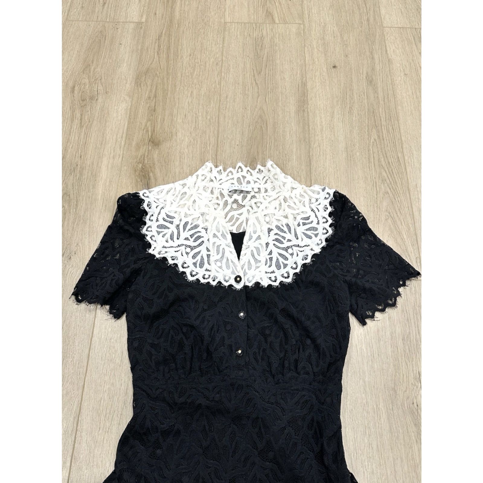 Sandro VINTAGE Sandro Dress Short Sleeve Lace Panel Black/White Womens Sz 36 Size 25" / US 0 / IT 36 - 4 Thumbnail