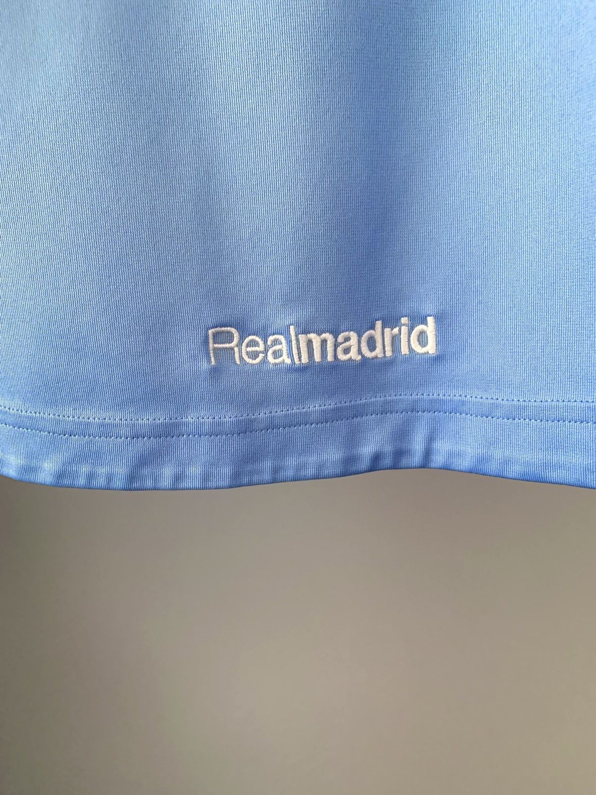 Adidas REAL MADRID 2005-06 TRAINING FOOTBALL SHIRT SOCCER JERSEY Size US L / EU 52-54 / 3 - 4 Thumbnail