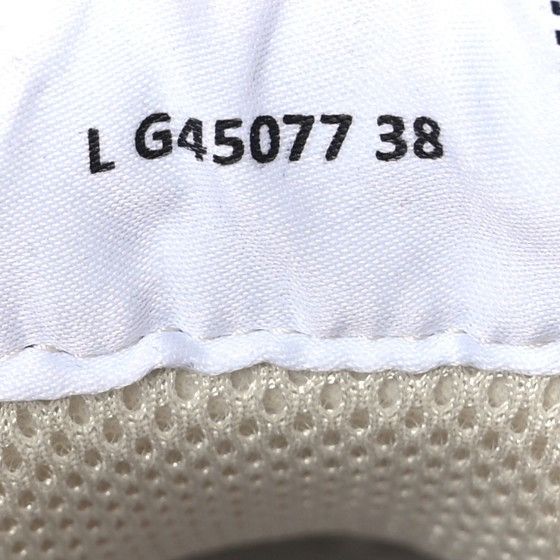 Chanel AUTHENTIC CHANEL Fabric Laminated Calfskin Stretch sneakers Size US 7 / IT 37 - 6 Thumbnail