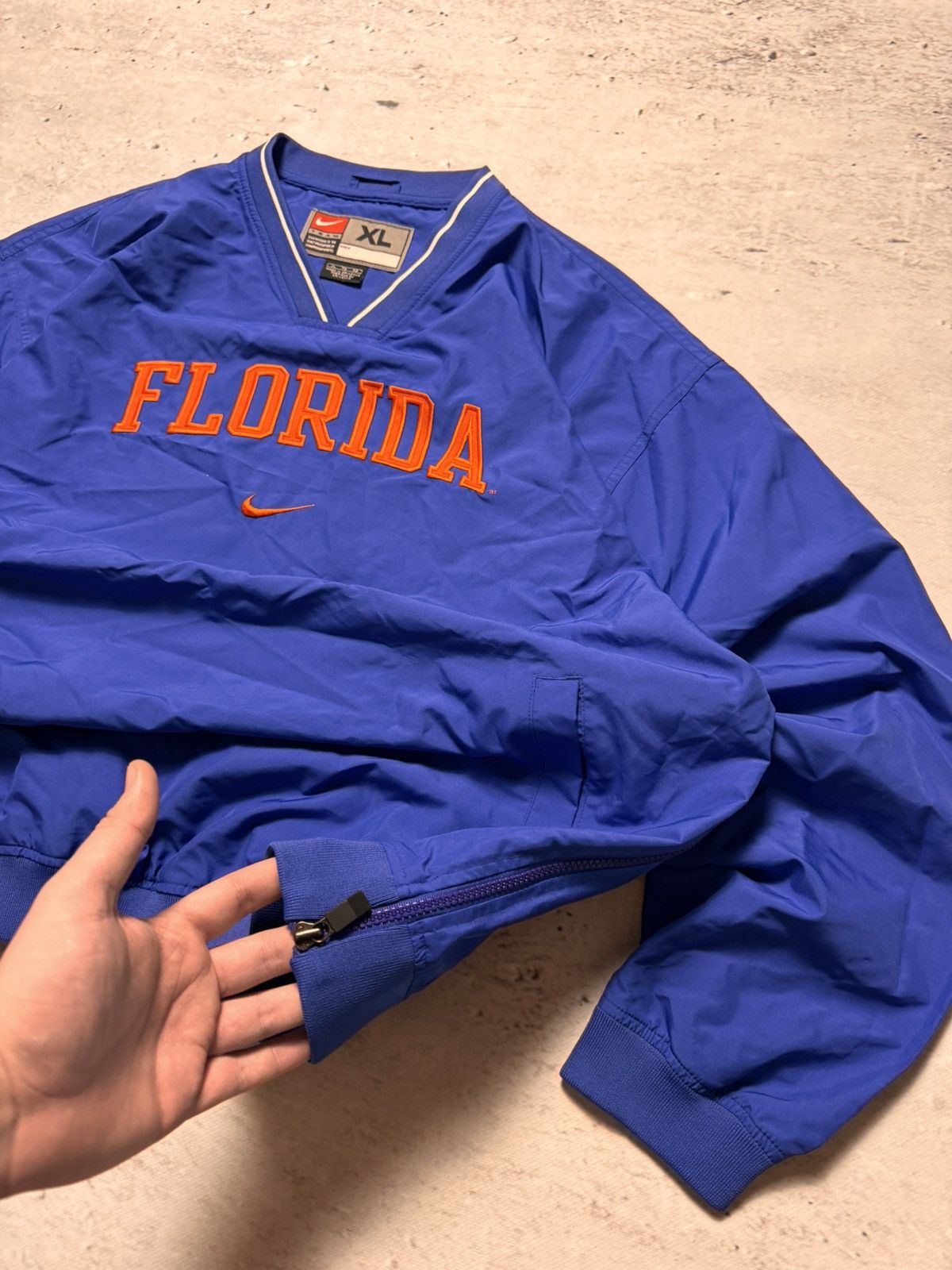 Nike × Vintage NIKE FLORIDA VINTAGE CENTER LOGO OVERSIZE BOXY SWEATSHIRT Size US XL / EU 56 / 4 - 4 Thumbnail