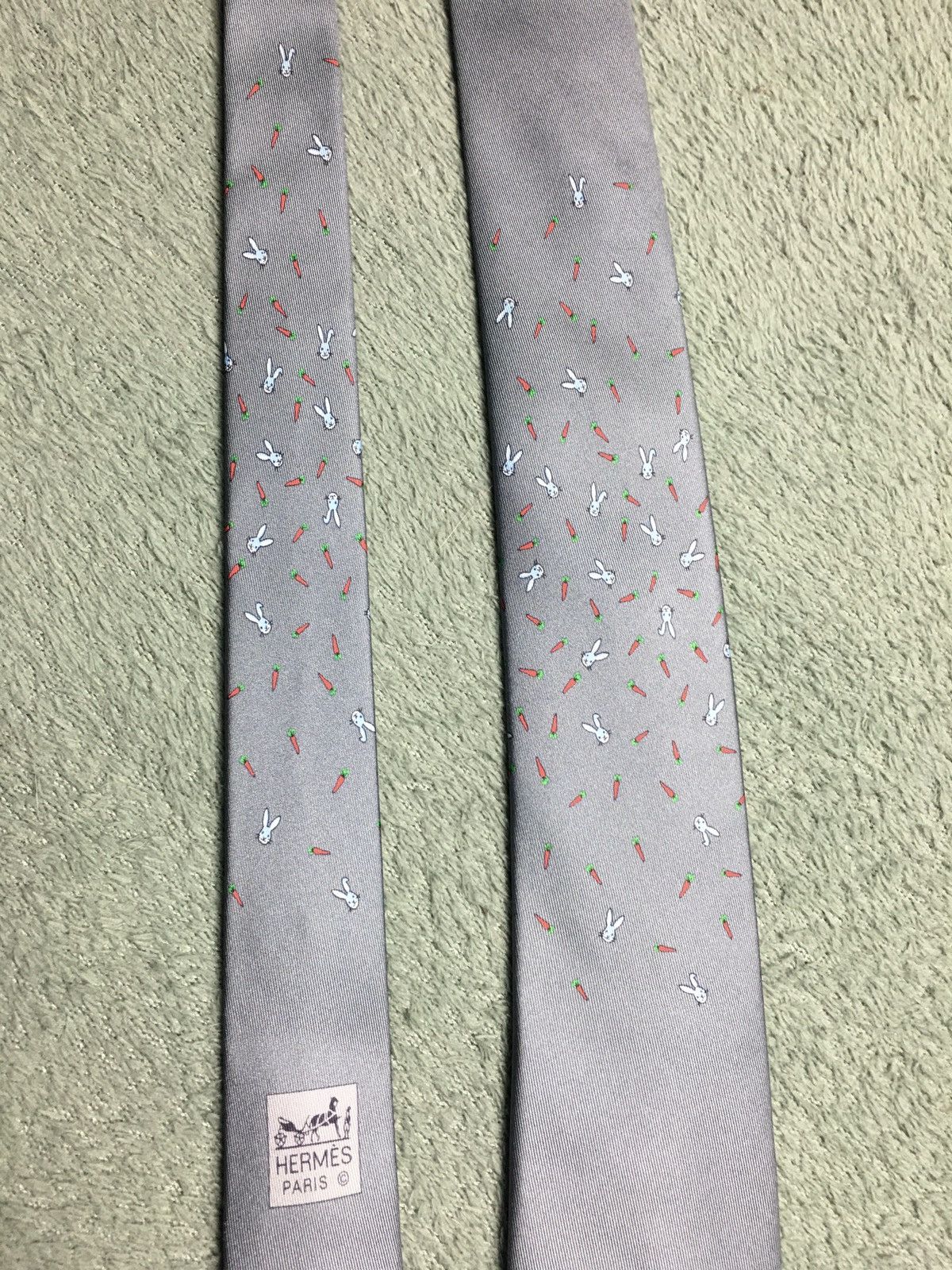 Hermes HERMES Paris Rabbit Carrot Print 6311 PA Silk Mens Tie Size ONE SIZE - 3 Thumbnail