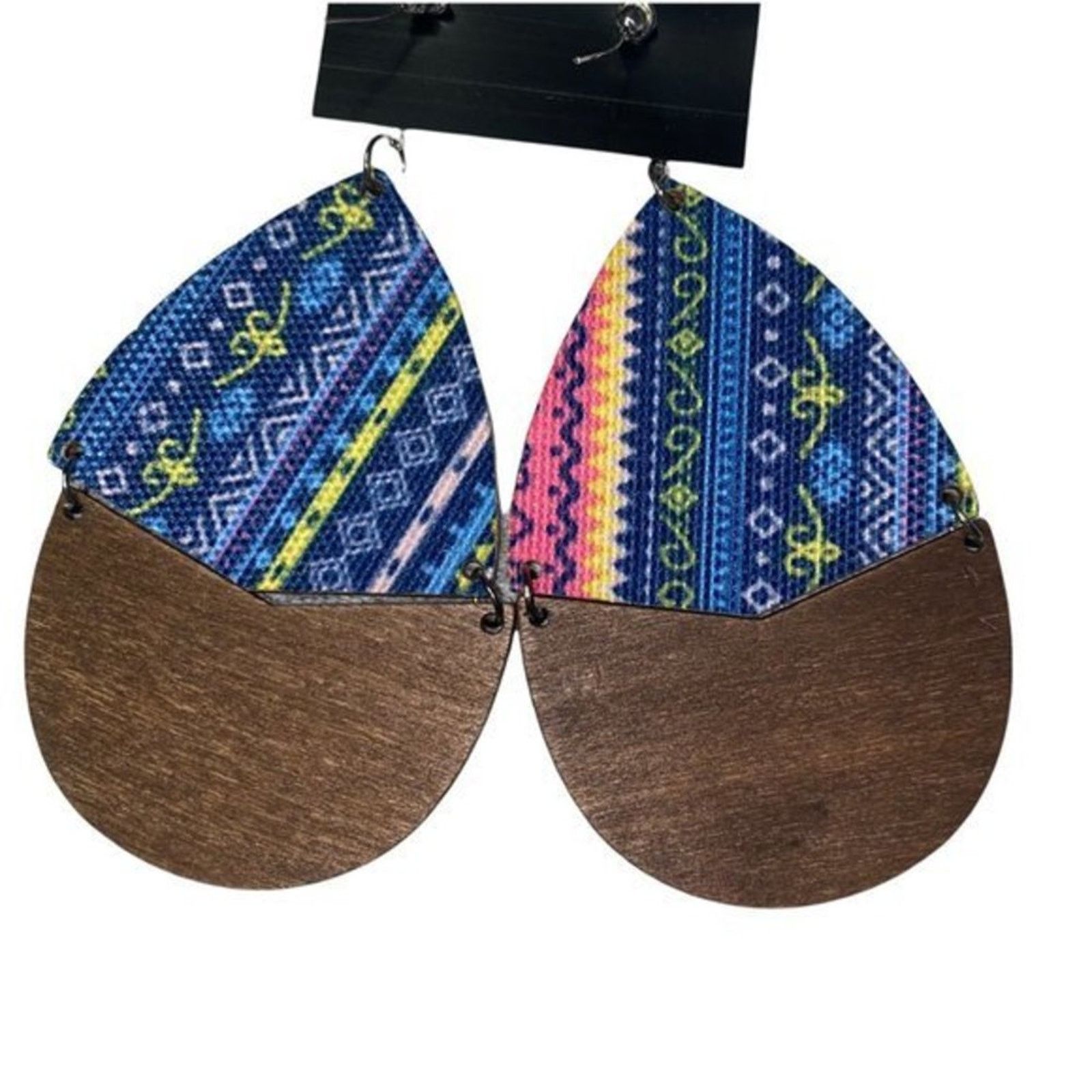 Other NWT Wooden Fabric Covered Boho Aztec Dangle Earrings Blue Size ONE SIZE - 6 Thumbnail