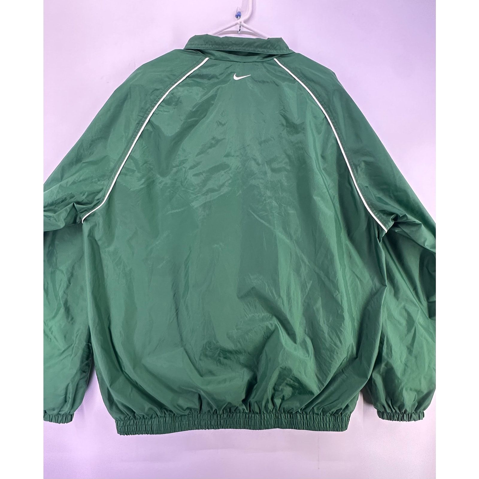Nike Vintage Nike Green Windbreaker Full Zip up Jacket Size XL Size US XL / EU 56 / 4 - 8 Thumbnail
