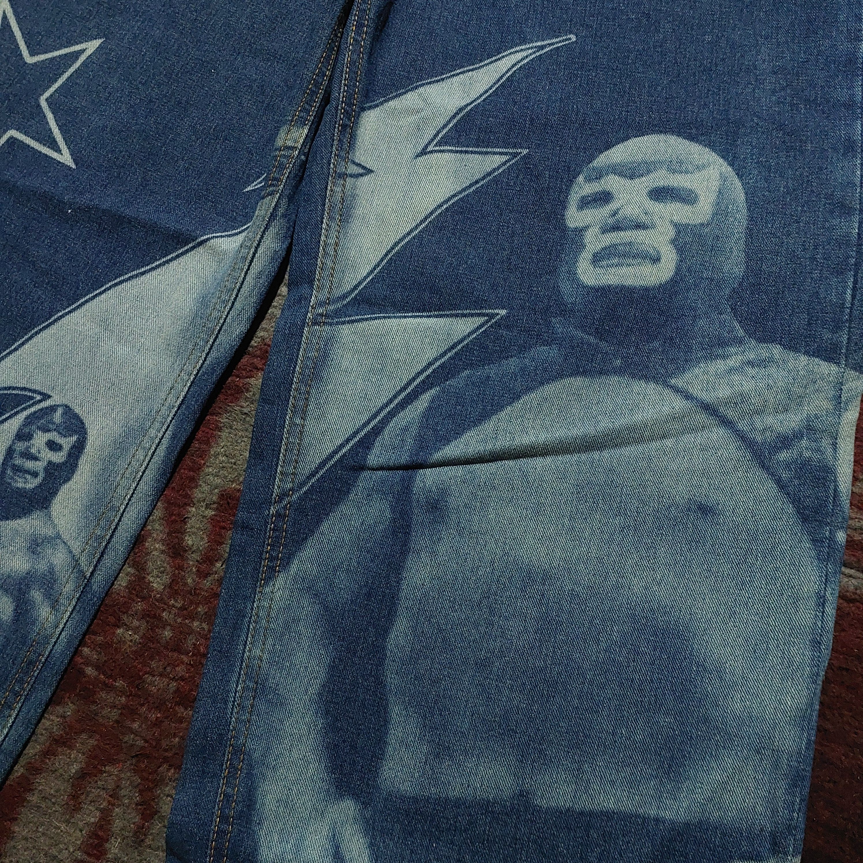 Marithe + Francois Girbaud Rey mysterio artwork printed carpenter denim Size US 35 - 6 Thumbnail