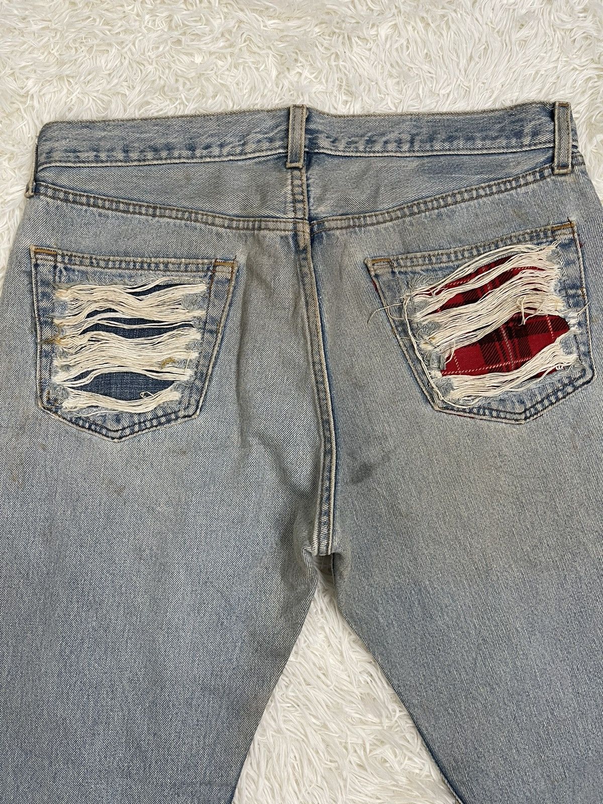 Levi's Custom distressed jeans Fashion Style Size US 35 - 9 Thumbnail