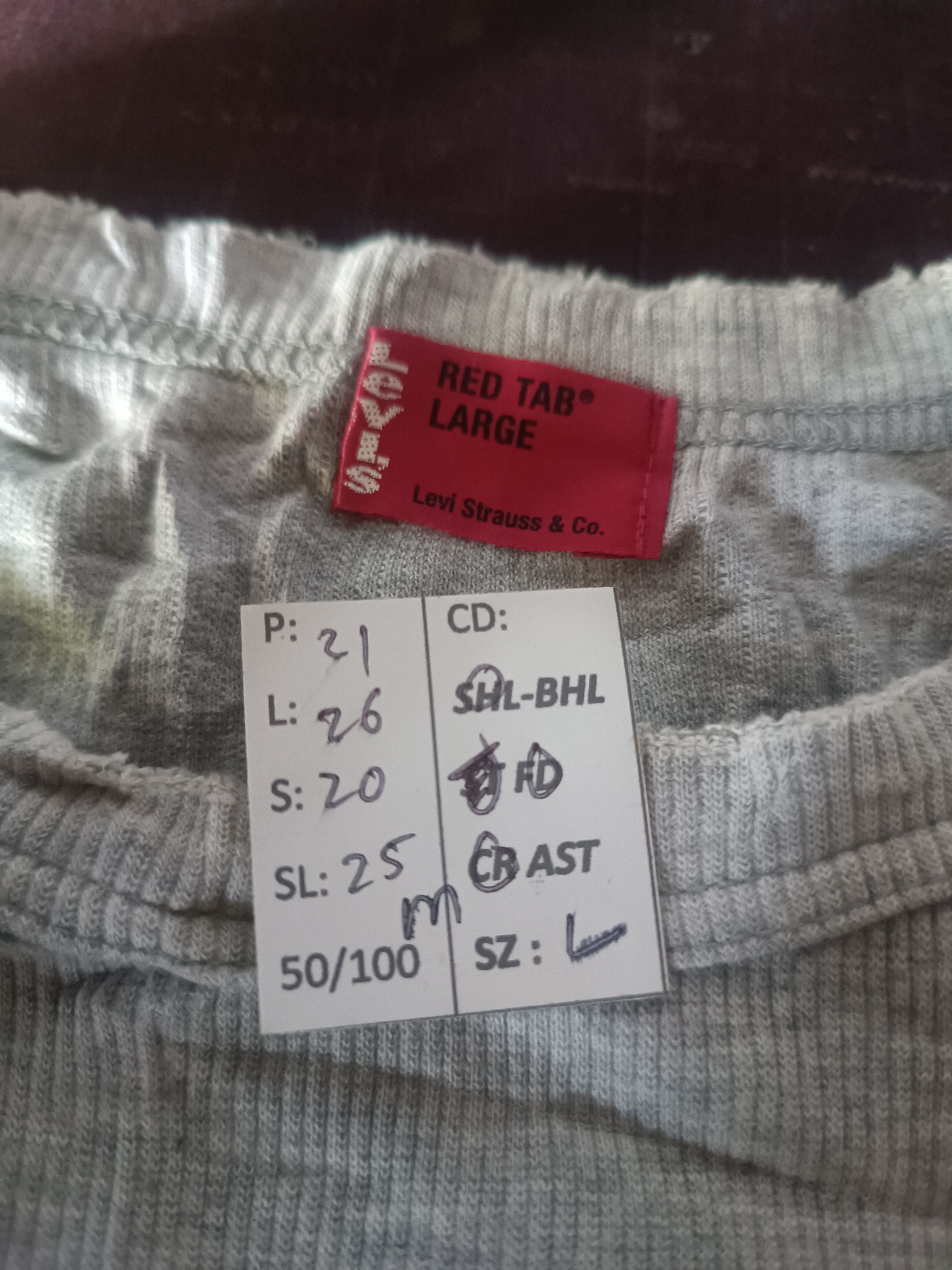 Levi's THRASHED FADED VINTAGE LEVI'S TEE Y2K PUNK GRUNGE NIRVANA Size US M / EU 48-50 / 2 - 11 Thumbnail