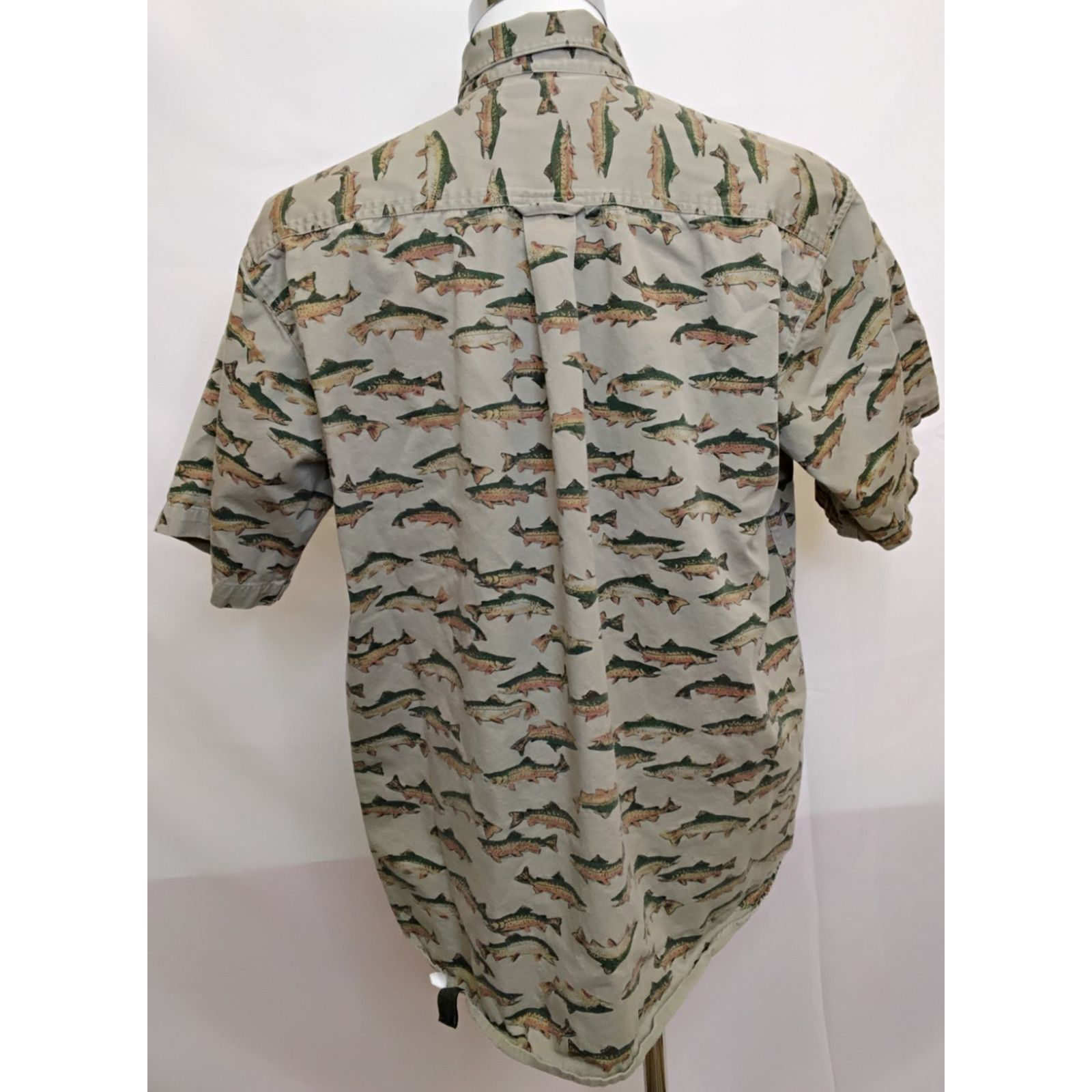 Orvis Orvis Short Sleeve Button Down Shirt Men's L Trout Print Size US L / EU 52-54 / 3 - 3 Thumbnail