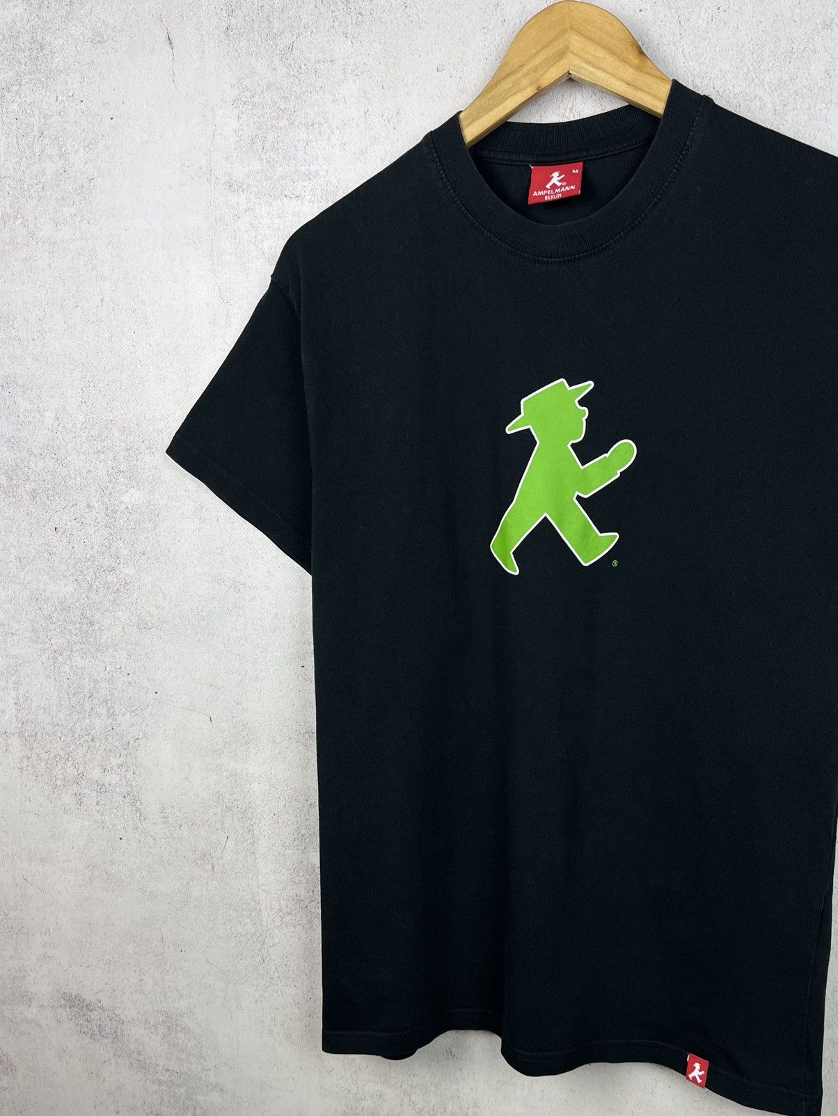 Vintage Vintage Ampelmann Berlin Techno Gabber Rave T-Shirt Hype Y2K Size US M / EU 48-50 / 2 - 1 Thumbnail