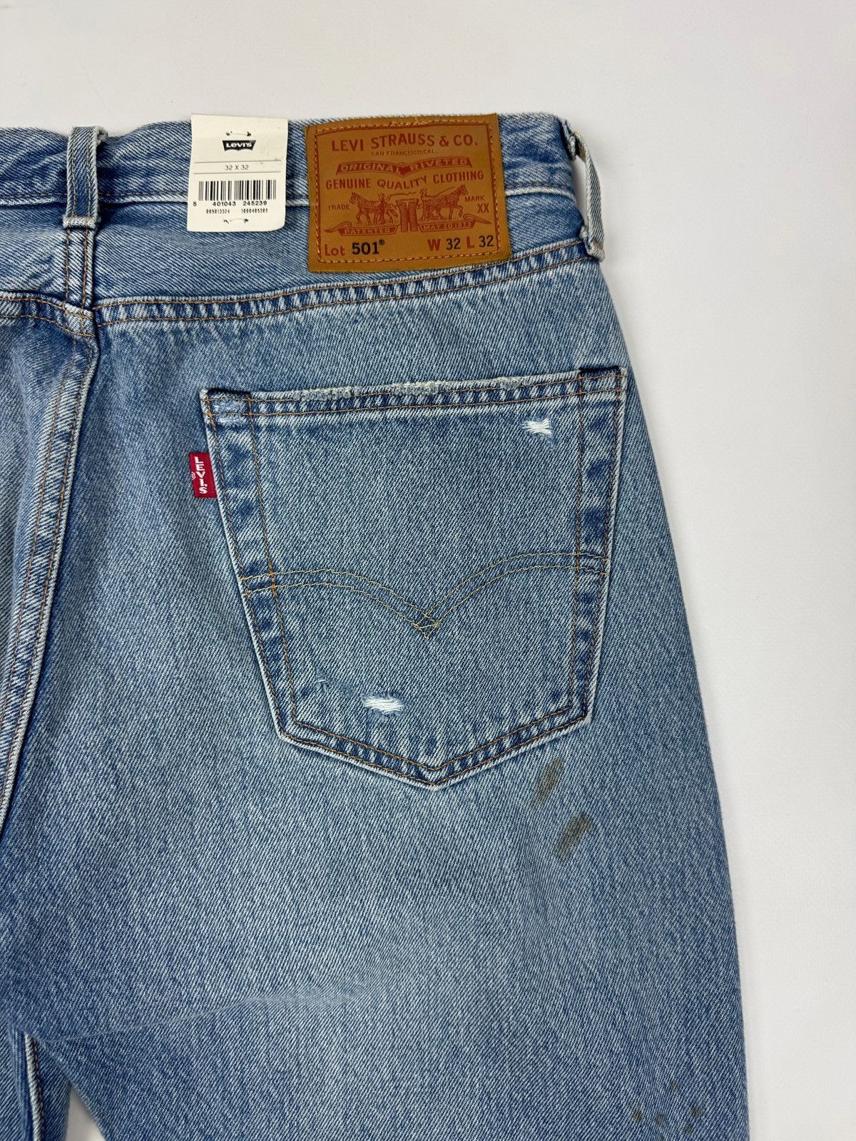 Levi's NWT Levi’s 501 Distressed Repaired Washed Denim Jeans Size US 32 / EU 48 - 14 Thumbnail