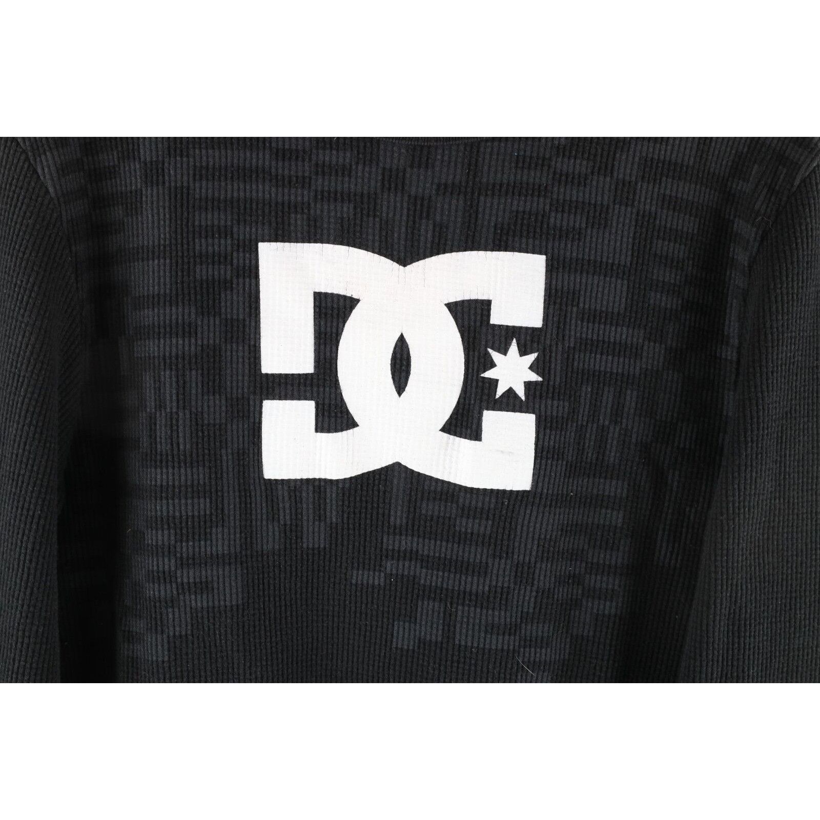 DC × Vintage Vintage DC Shoes Skateboarding Thermal Waffle Knit T-Shirt Size US M / EU 48-50 / 2 - 4 Thumbnail