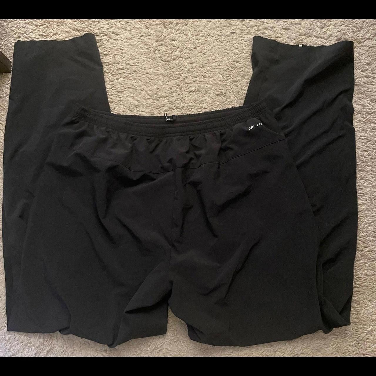 Nike Pre Own Mens Nike Black Size US XL / EU 56 / 4 - 1 Thumbnail