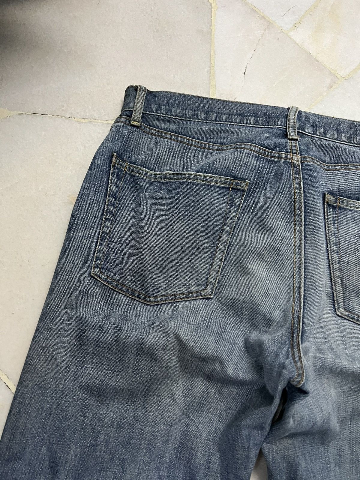 Japanese Brand × Uniqlo × Vintage Japanese Brand Uniqlo Vintage S002 Distressed Jean Size US 35 - 19 Thumbnail