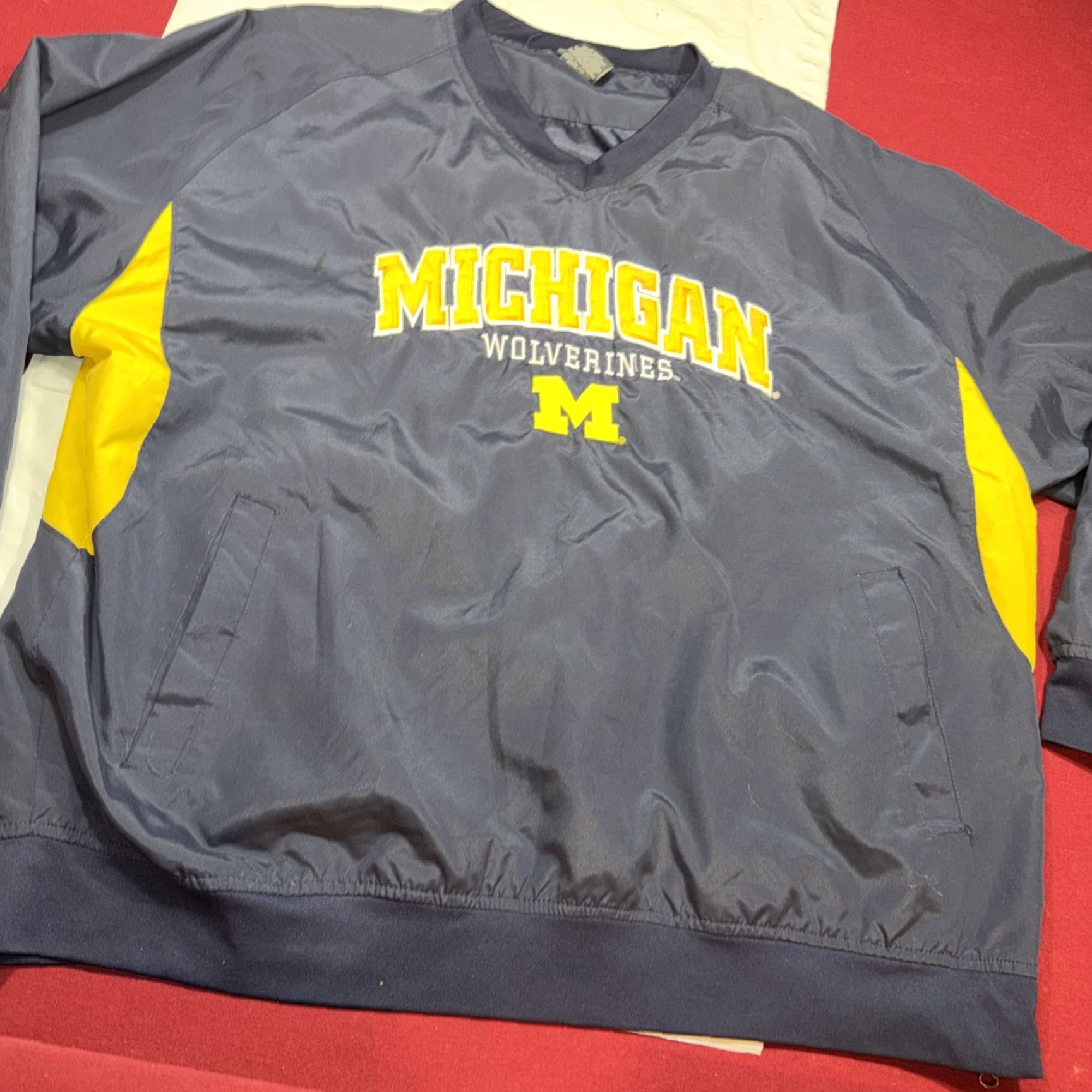 Vintage VINTAGE Michigan Wolverines BLUE YELLOW Windbreaker Jacket XL MEN’S V NECK Pro Edge Wool? Size US XL / EU 56 / 4 - 4 Thumbnail