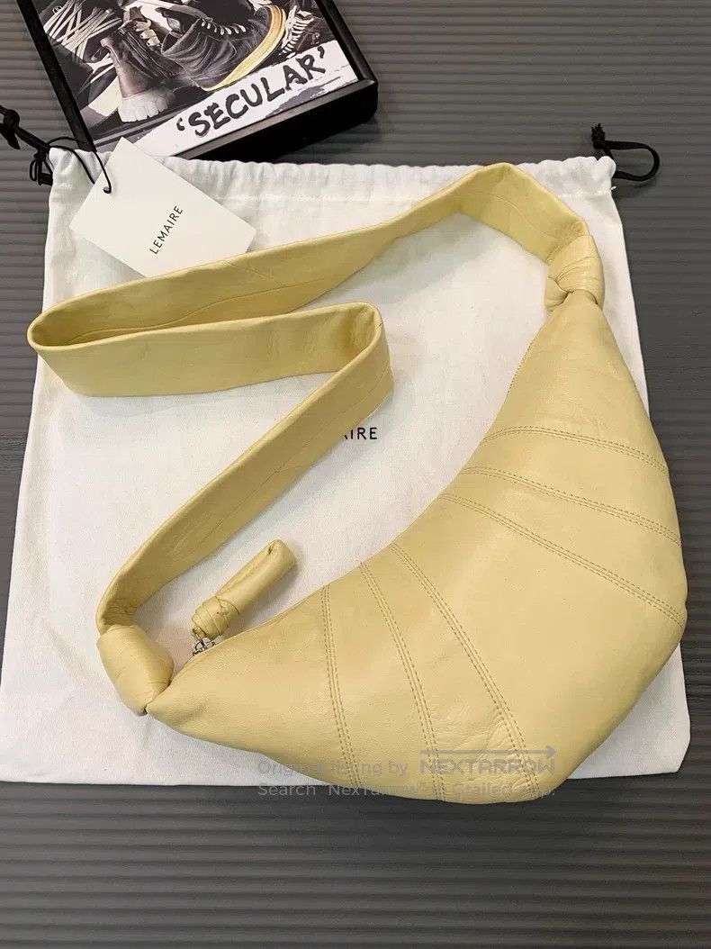 Lemaire LEMAIRE Small Sheepskin Horn Bag Size ONE SIZE - 4 Thumbnail
