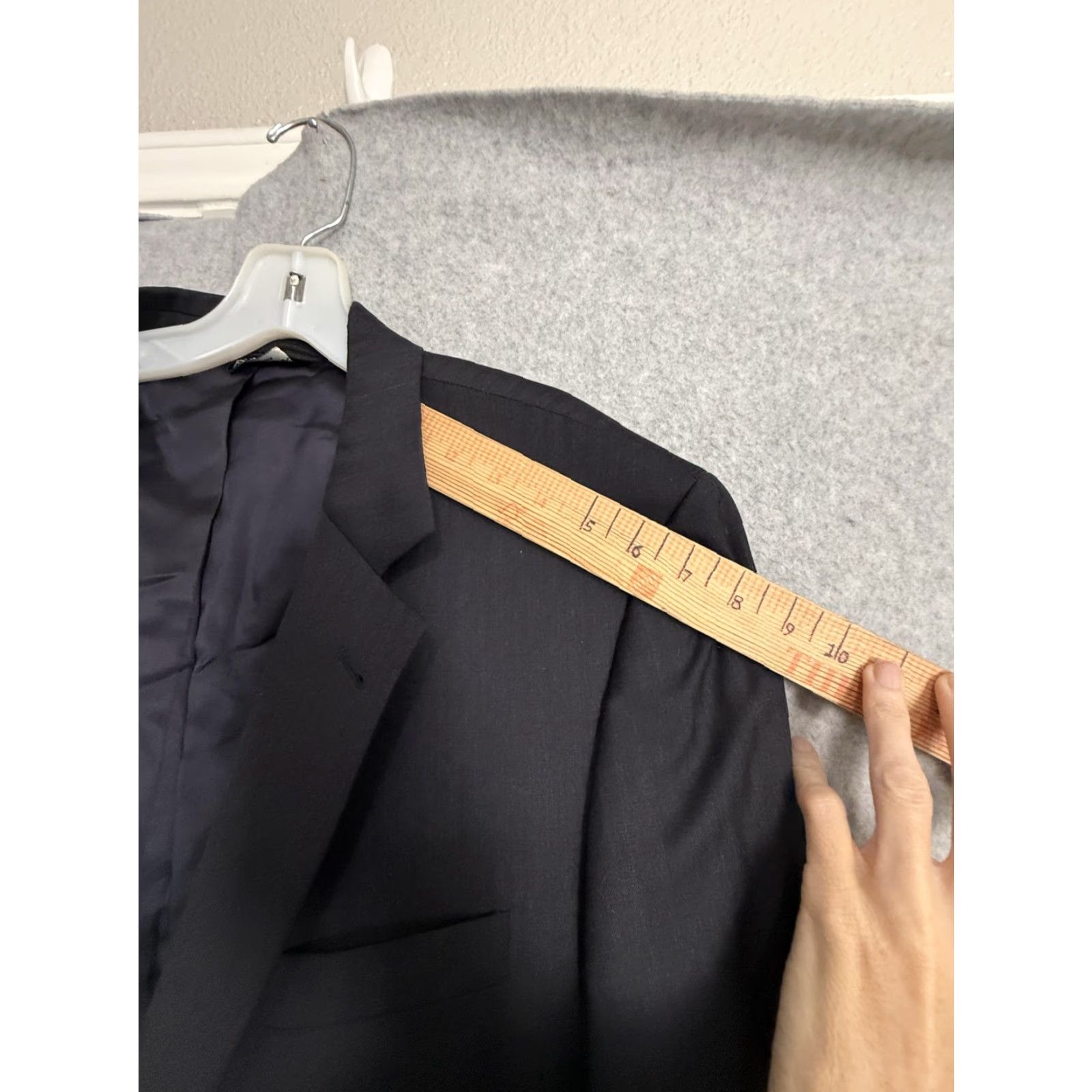 Jos. A. Bank Jos. A. Bank Signature Suit Mens 44 38x31 Gray Wool 2 Piece Jacket Pants Formal Size 44R - 5 Thumbnail