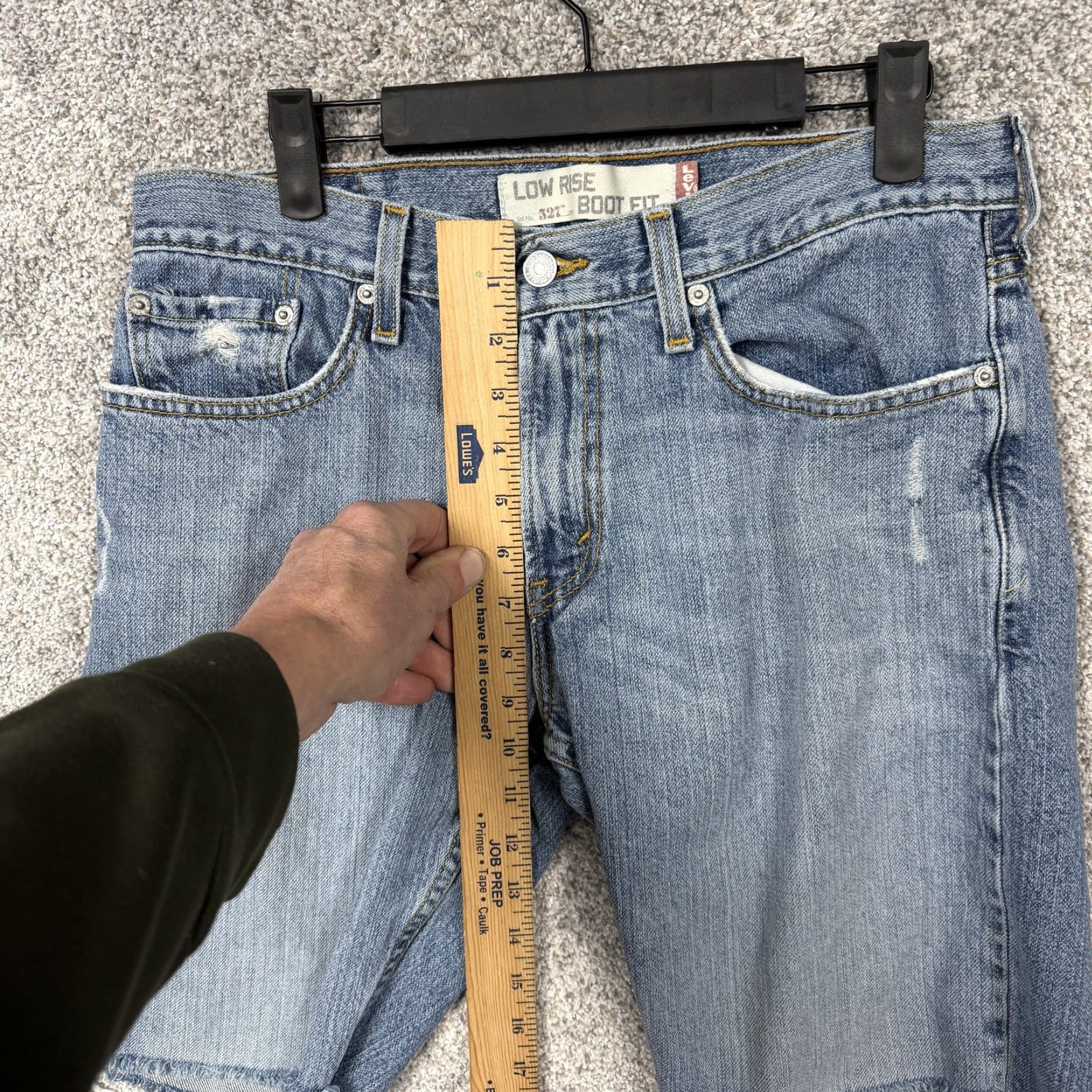 Levi's Levi's Bermuda Shorts - Denim 32x10 Medium Blue Distressed Grunge Hipster Retro 5-Pocket Zip Fly Men Casual Vintage No Size US 32 / EU 48 - 5 Thumbnail