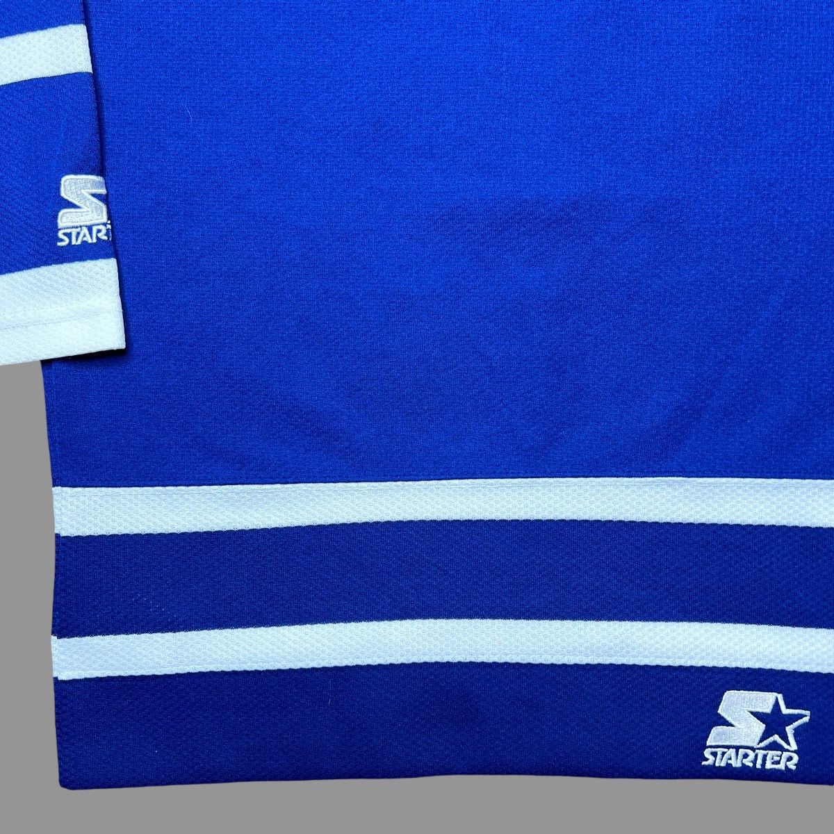 NHL × Starter × Vintage Vintage 1990s NHL Toronto Maple Leafs Starter Jersey Size US M / EU 48-50 / 2 - 17 Thumbnail