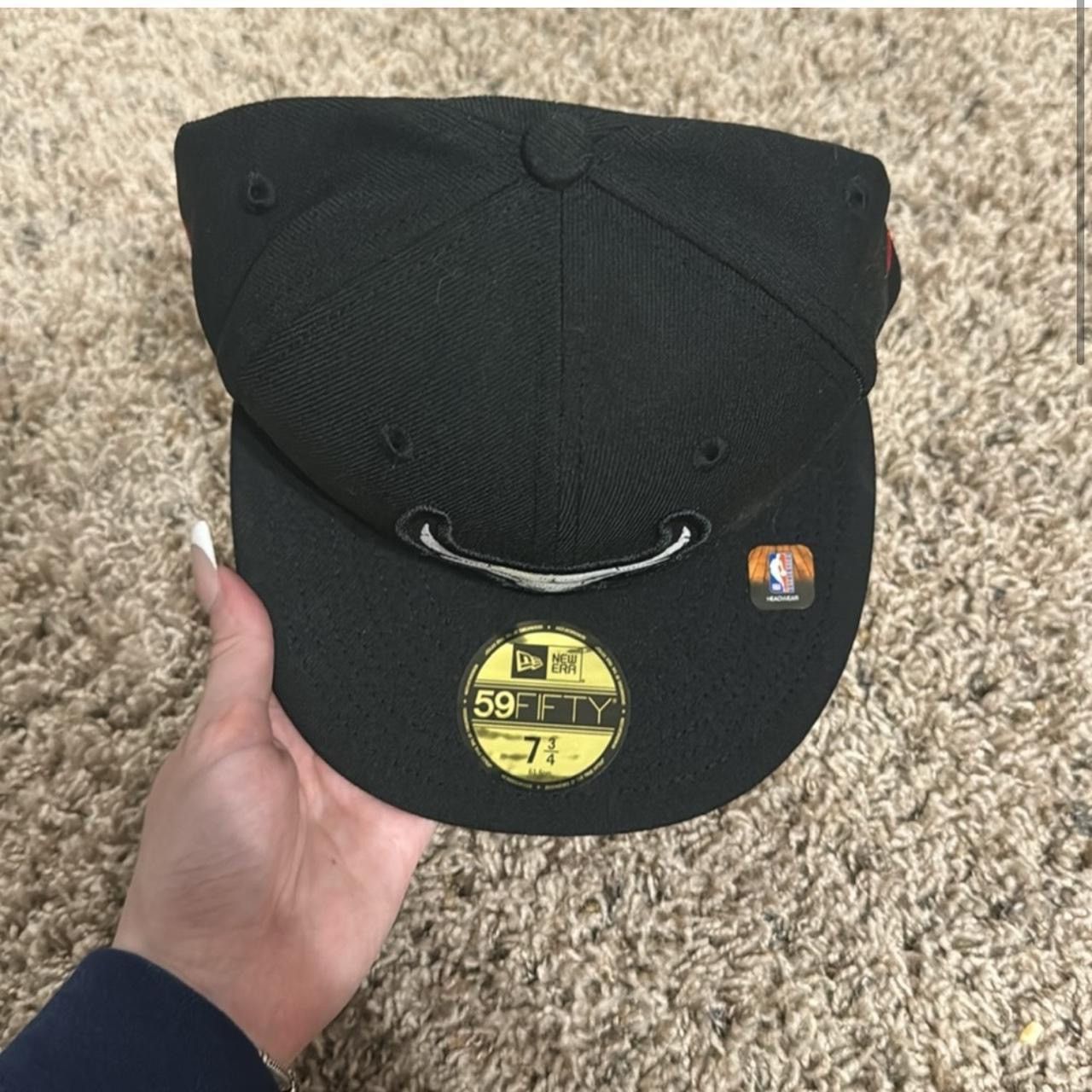 New Era NWT Chicago Bulls Hat Size ONE SIZE - 2 Thumbnail