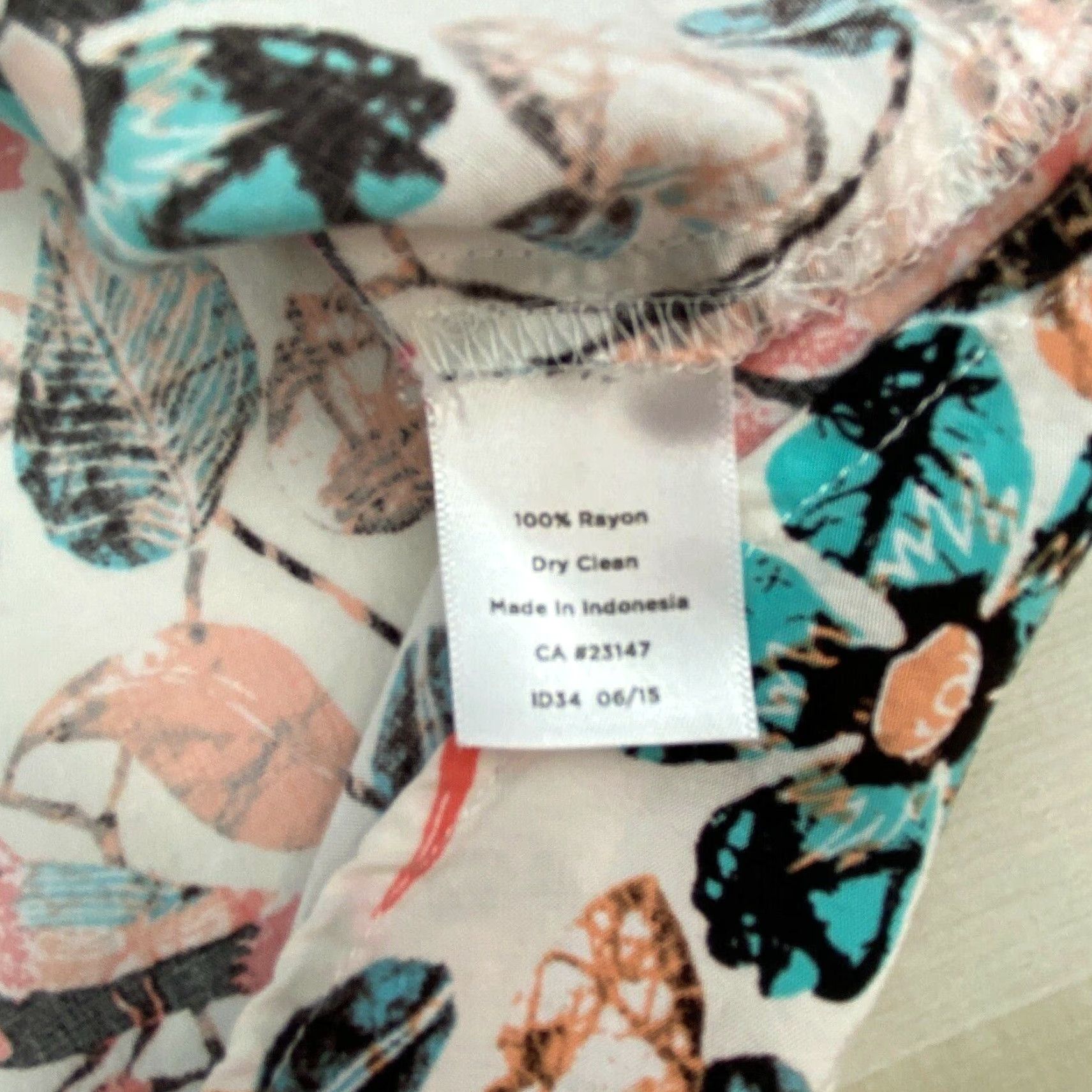 Talbots Talbots Women's Small Floral Button Up Shirt Multicolor Long Sleeve Roll Tab Sleeves Casual Size S / US 4 / IT 40 - 4 Thumbnail