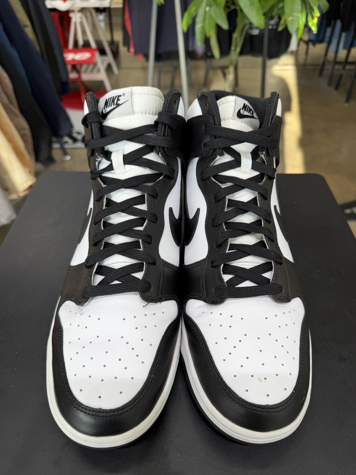 Nike Nike Dunk High Panda Black White Size 13 (2022) Size US 13 / EU 46 - 2 Thumbnail