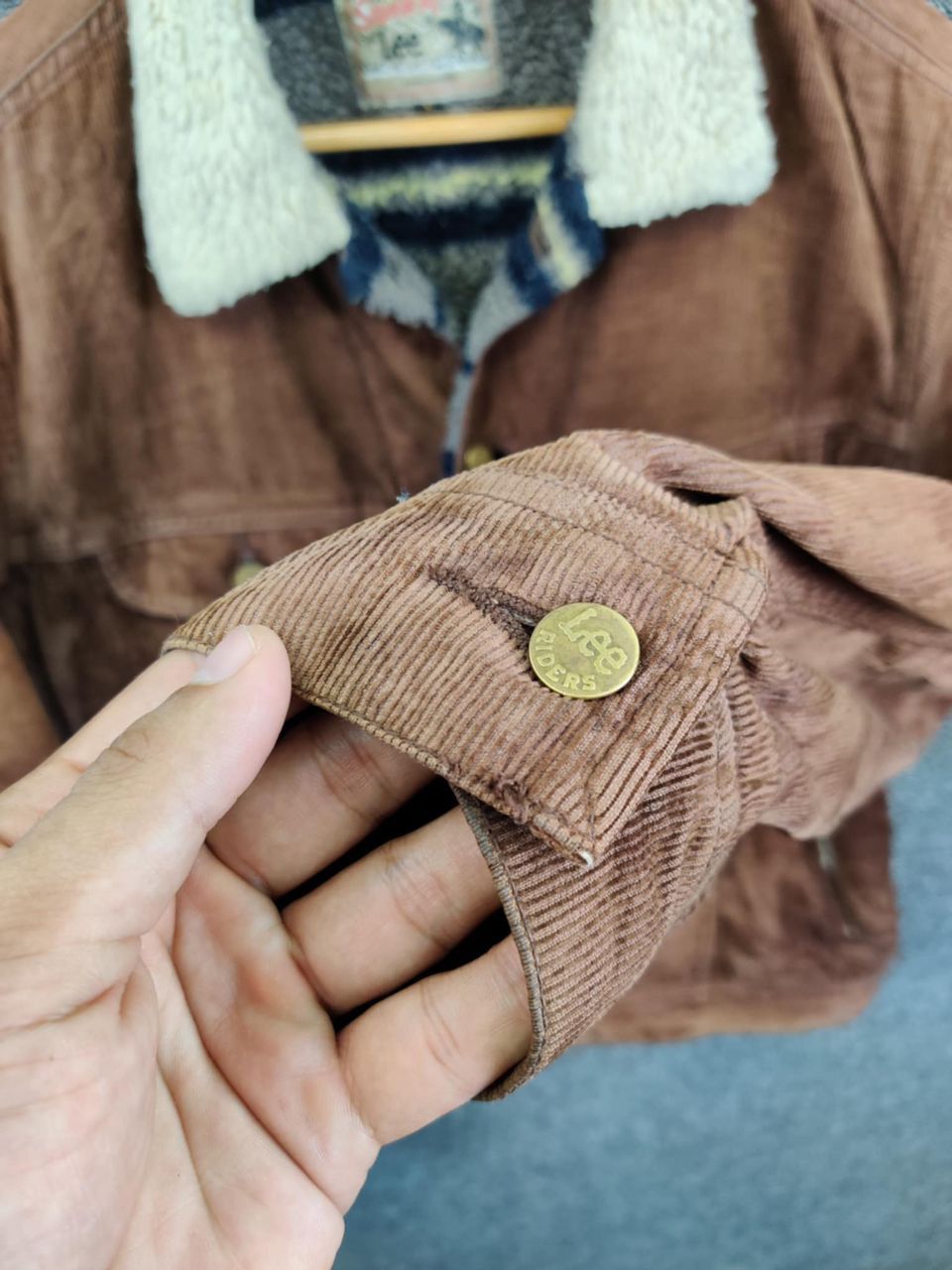 Lee Vintage Lee Storm Rider Coduroy Trucker Jacket Size US L / EU 52-54 / 3 - 12 Thumbnail