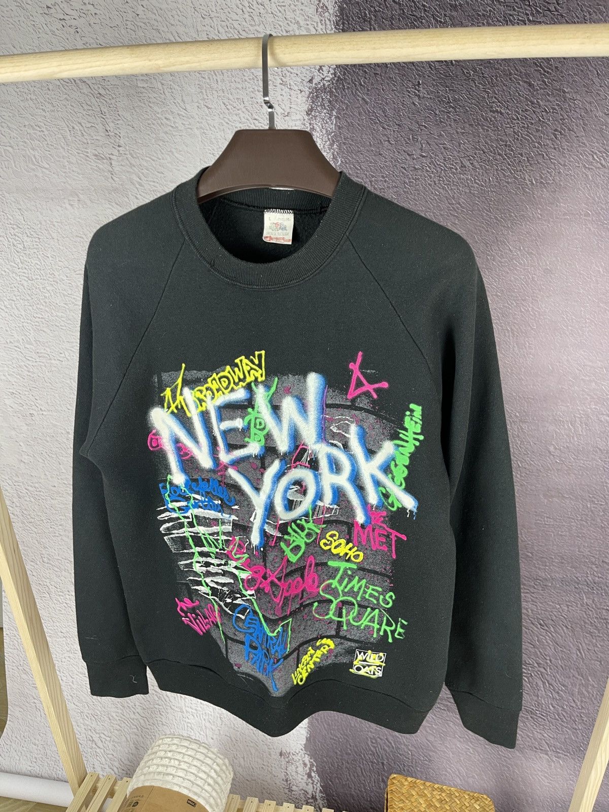 Fruit Of The Loom FOTL Wild Oats vintage 90s New York broadway soho sweatshirt Size US L / EU 52-54 / 3 - 4 Thumbnail