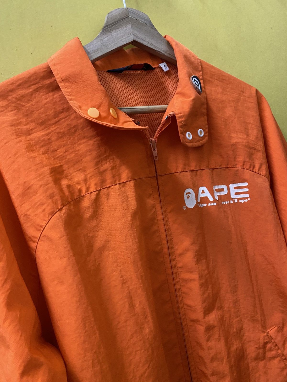 Bape Vintage a bathing ape Jaket Windbraker Zipper Size US S / EU 44-46 / 1 - 7 Thumbnail