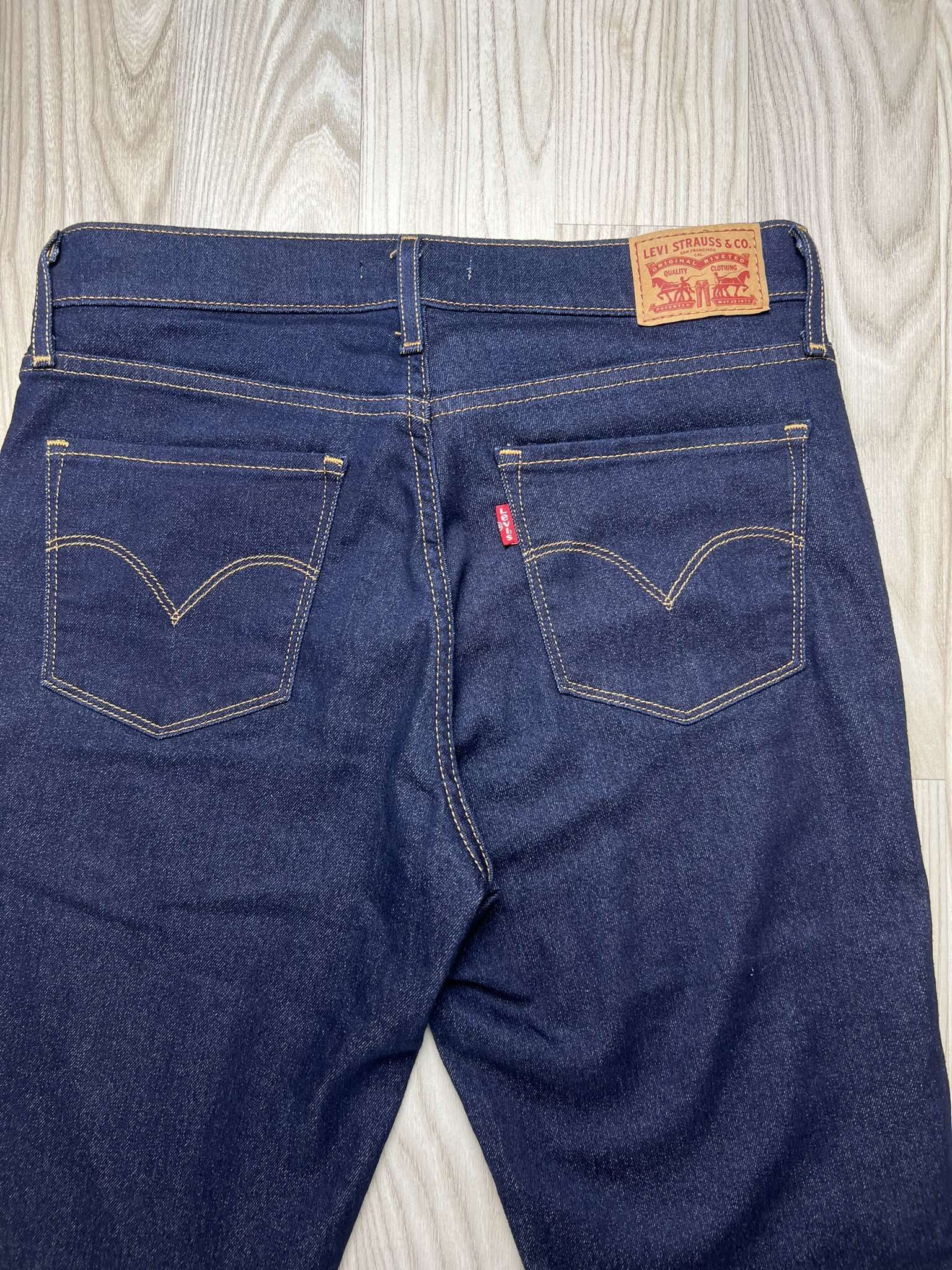 Levi's Levi's 314 Shamping Straight denim pants 🔥 Size 28" / US 6 / IT 42 - 2 Thumbnail