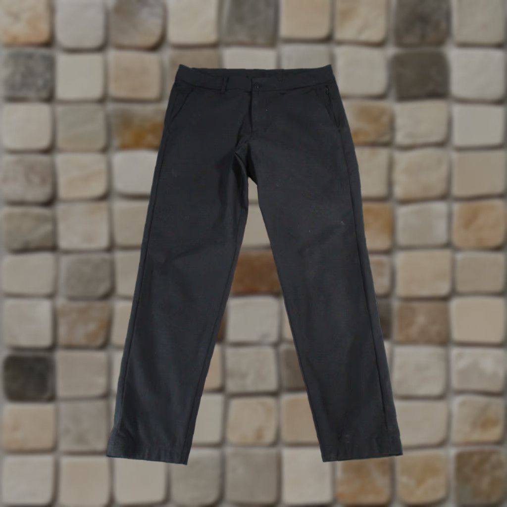 Lululemon Lululemon Slim Fit Chinos Mens 33 Black Pants Size US 33 - 1 Thumbnail
