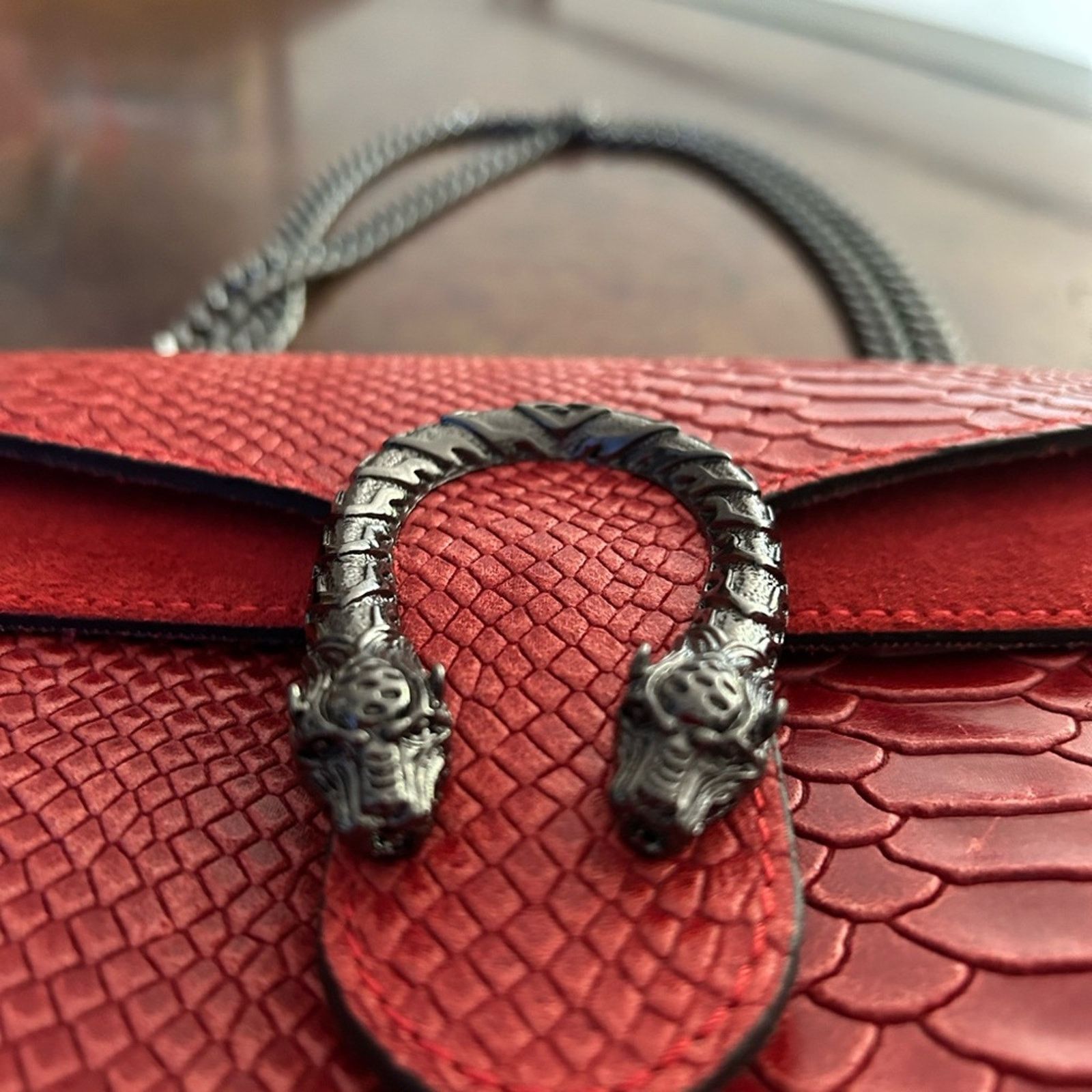 Designer Crossbody Red Women embossed Snake Leather Clutch Bag Size ONE SIZE - 6 Thumbnail