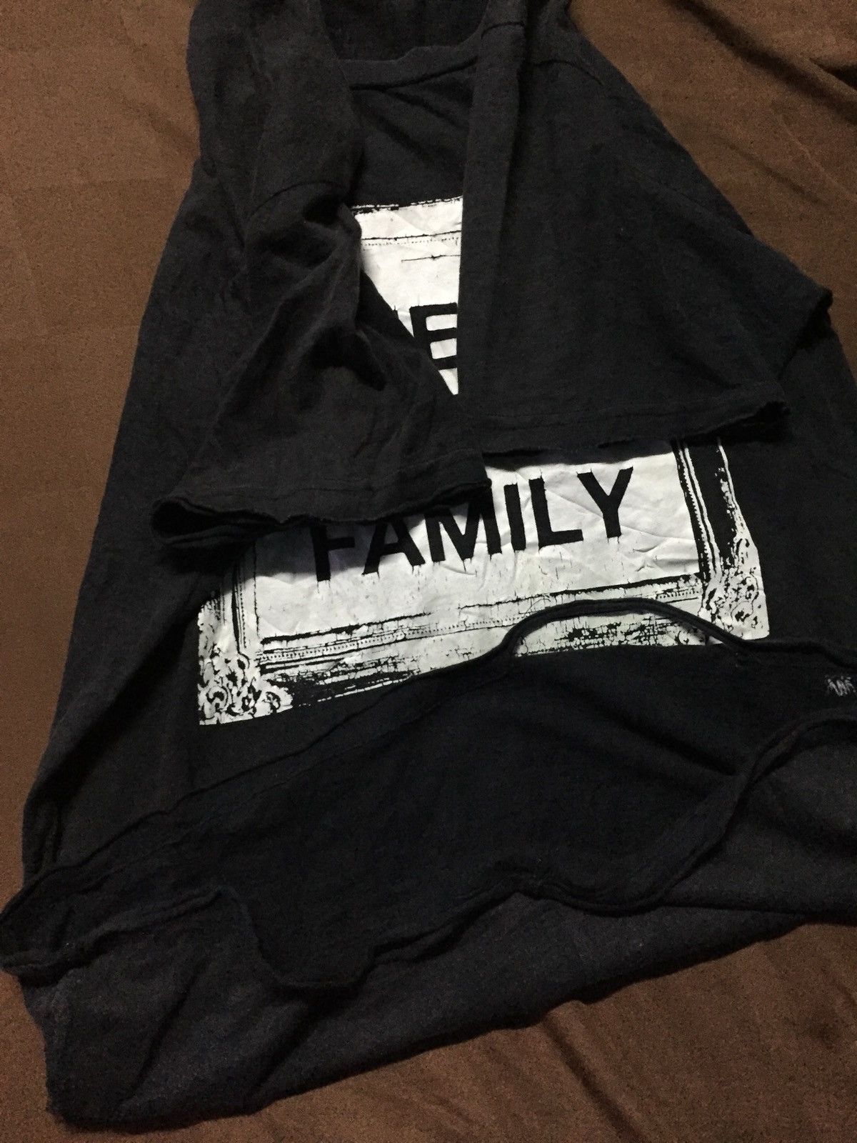 Undercover × Uniqlo Uniqlo Undercover Thrashed Distressed Punk Tee Size US M / EU 48-50 / 2 - 4 Thumbnail