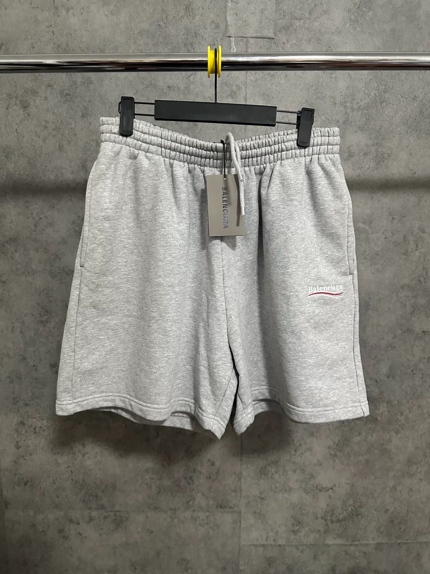 Balenciaga Balenciaga Embroidered Gray Shorts Size S Size US 27 - 1 Thumbnail