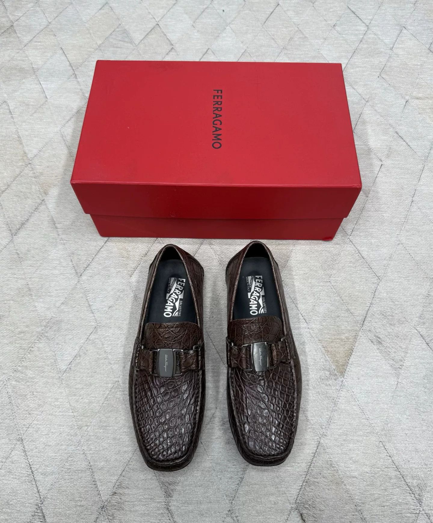 Salvatore Ferragamo Ferragamo Crocodile Leather Shoes w/ Metal Buckle Size US 8 / EU 41 - 1 Thumbnail
