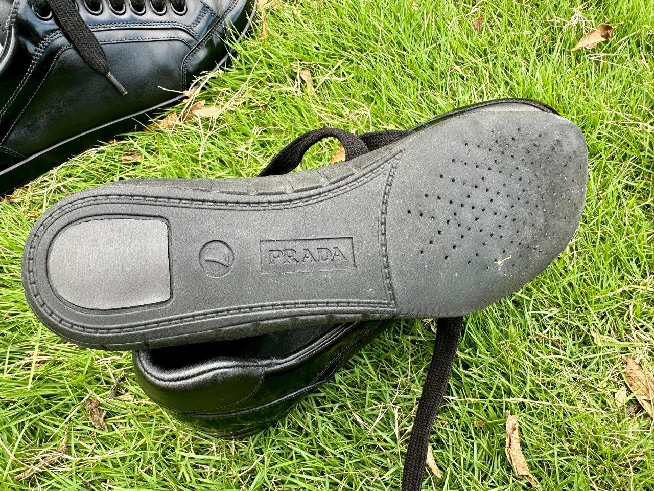 Prada Authentic Prada Lace-Up Nappa Shiny Nero Low Top Sneakers Size US 7 / EU 40 - 7 Thumbnail