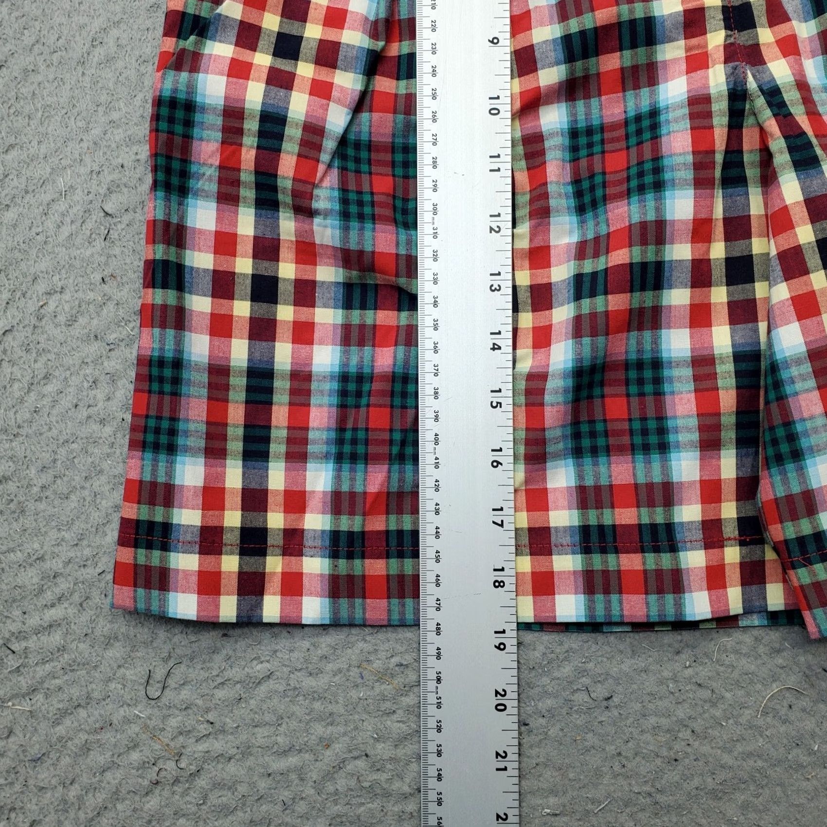 Charter Club Charter Club Camp Counselor Shorts Women: Womens Size 8 Multi Plaid High-Waisted Pleated Bermuda Shorts Size 30" / US 8 / IT 44 - 3 Thumbnail