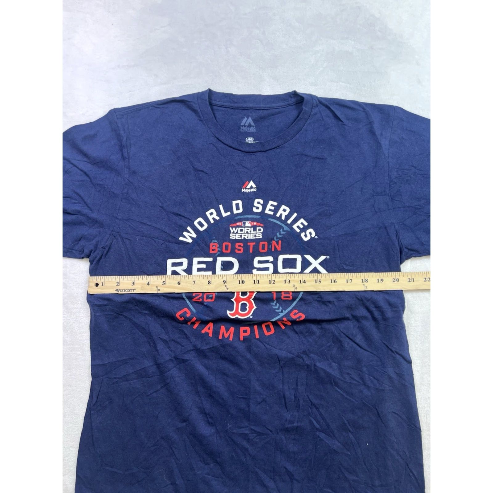 MLB VINTAGE Boston Red Sox Shirt Majestic MLB 2018 World Series Champions Line Up Mens L Blue Short Sleeve Crew Neck 100% Cotton Reg. Fit Size US L / EU 52-54 / 3 - 3 Thumbnail