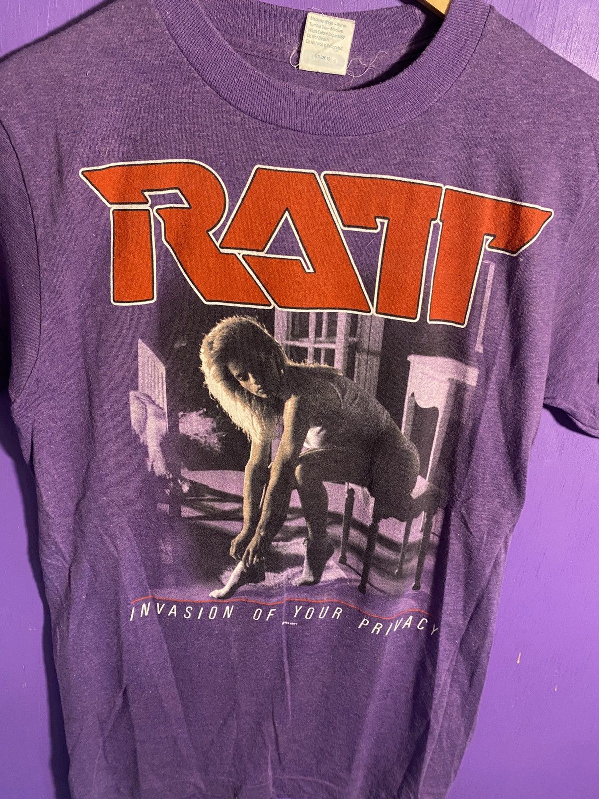 Band Tees × Vintage Vintage 1985 RATT invasion of your privacy tour tee Size US M / EU 48-50 / 2 - 3 Thumbnail